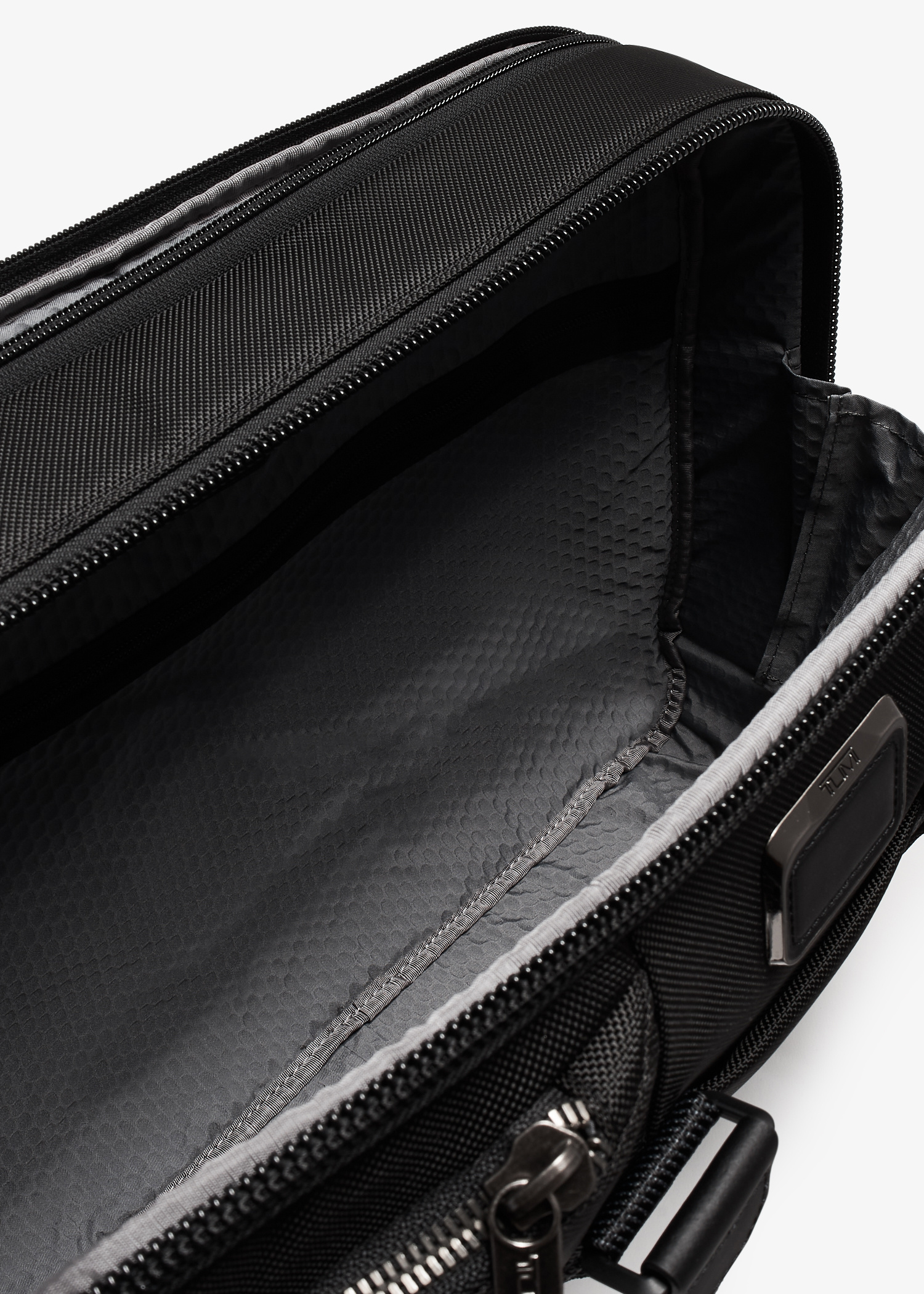 TUMI Alpha Bravo Advanced briefcase for Men - Black in Qatar