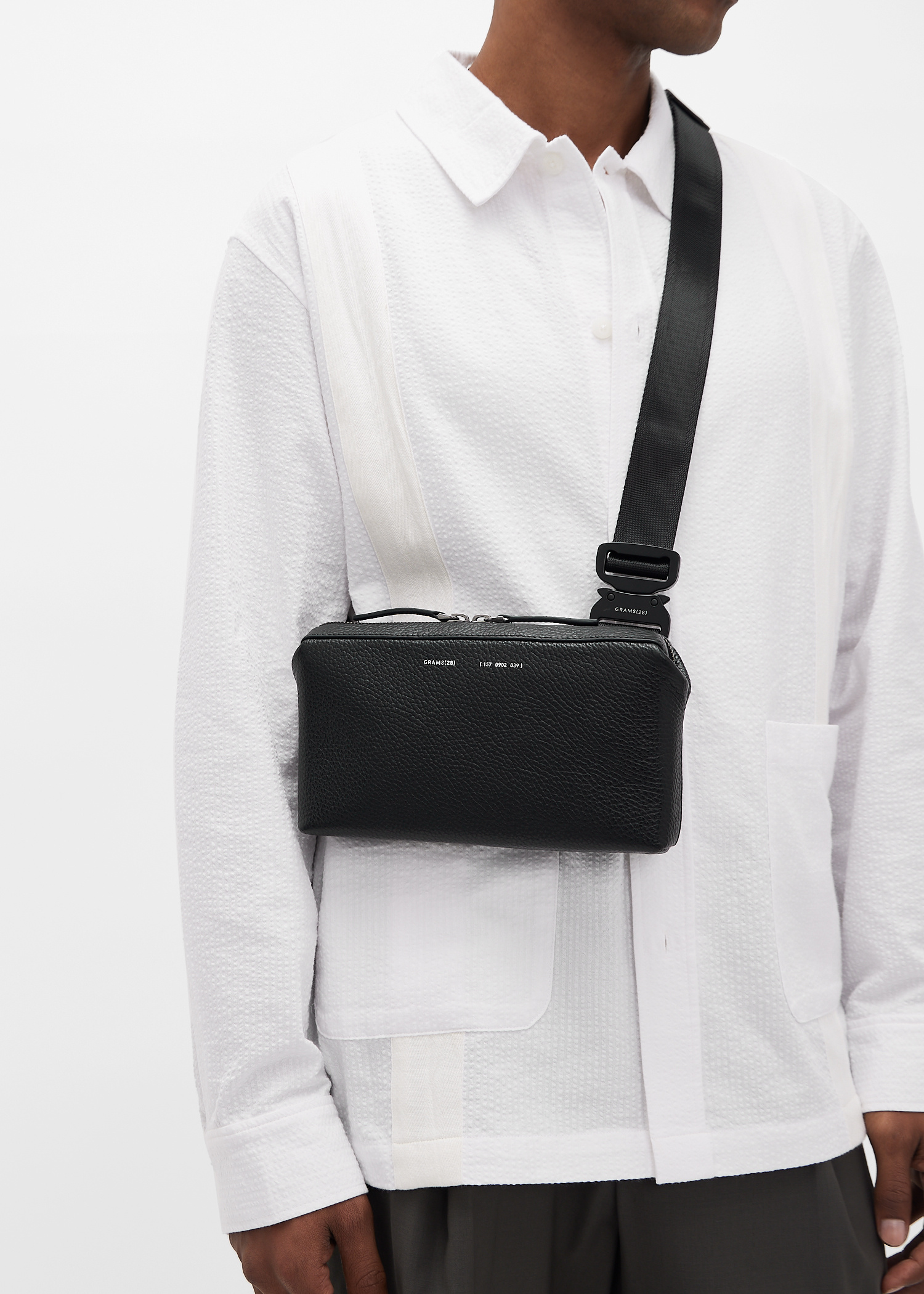 GRAMS28 157 essential sling bag for Men - Black in UAE
