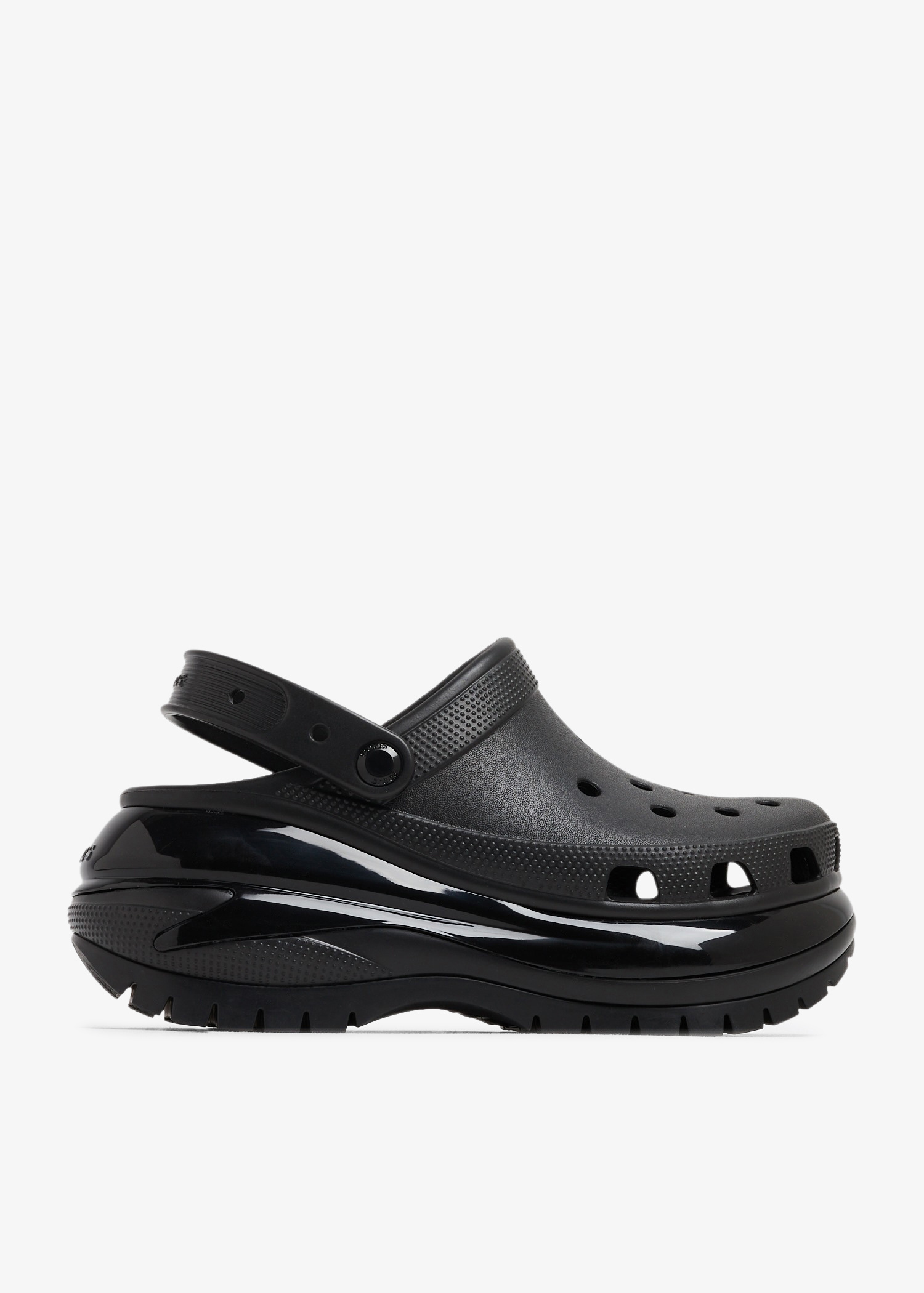 Crocs Classic Mega Crush clogs for Women - Black in Qatar