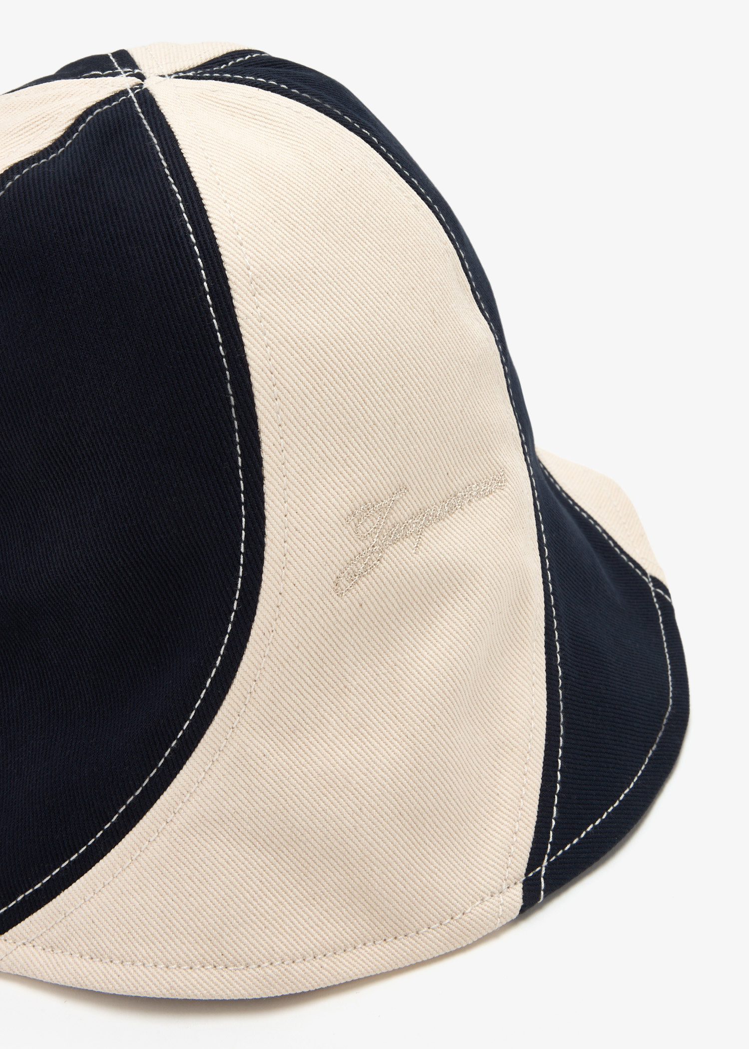 The Jacquemus cap - | JACQUEMUS Official Website
