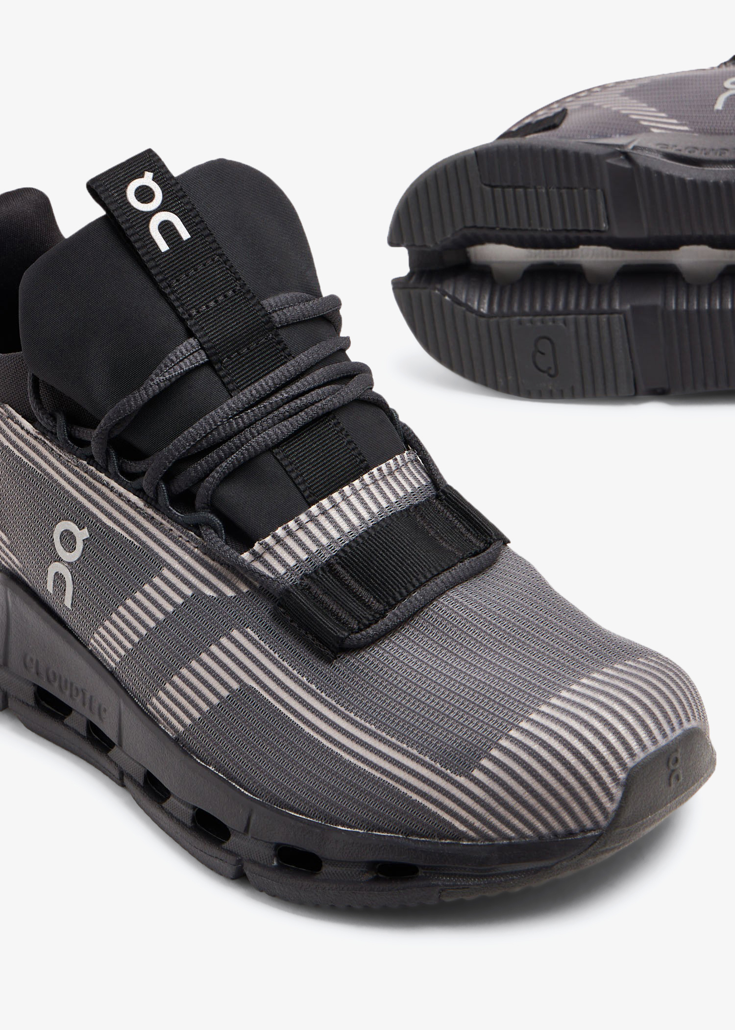 On Cloudnova Void sneakers for Women - Black in Qatar