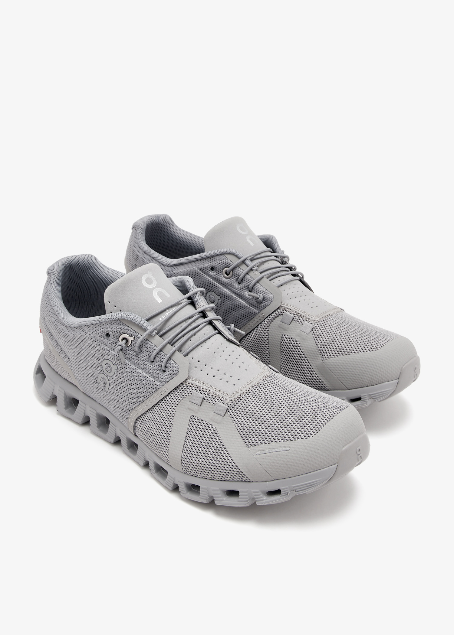 On Cloud 5 sneakers for Men - Grey in Qatar | Level Shoes