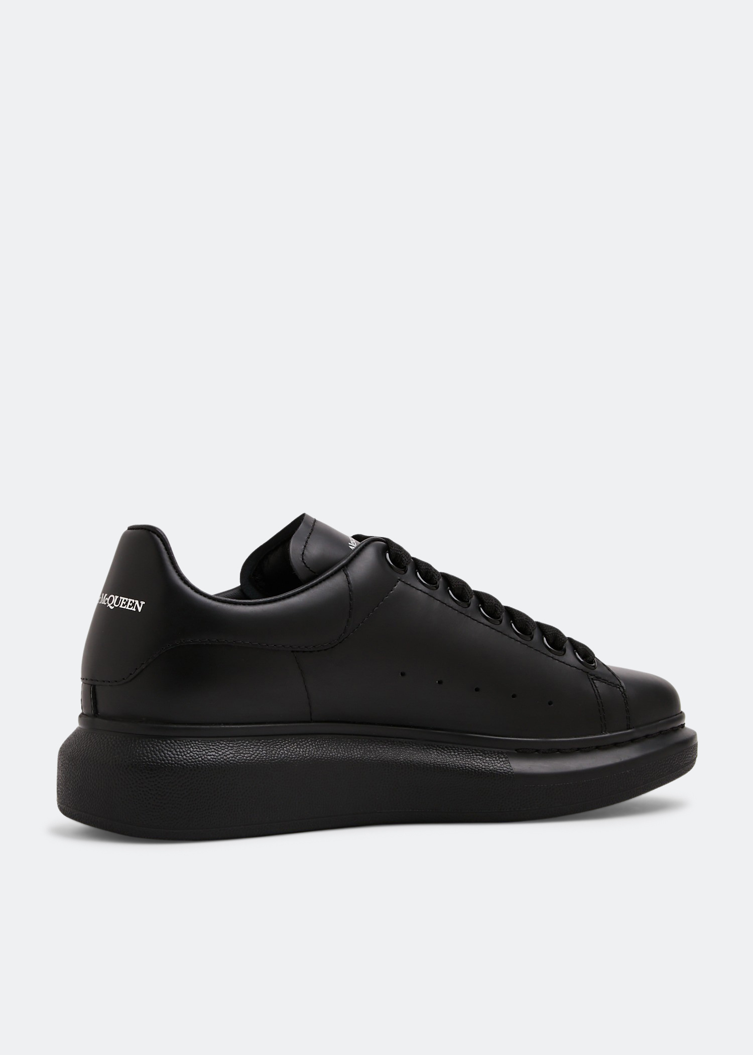 McQueen 女式超大运动鞋- 黑色| 阿联酋Level Shoes