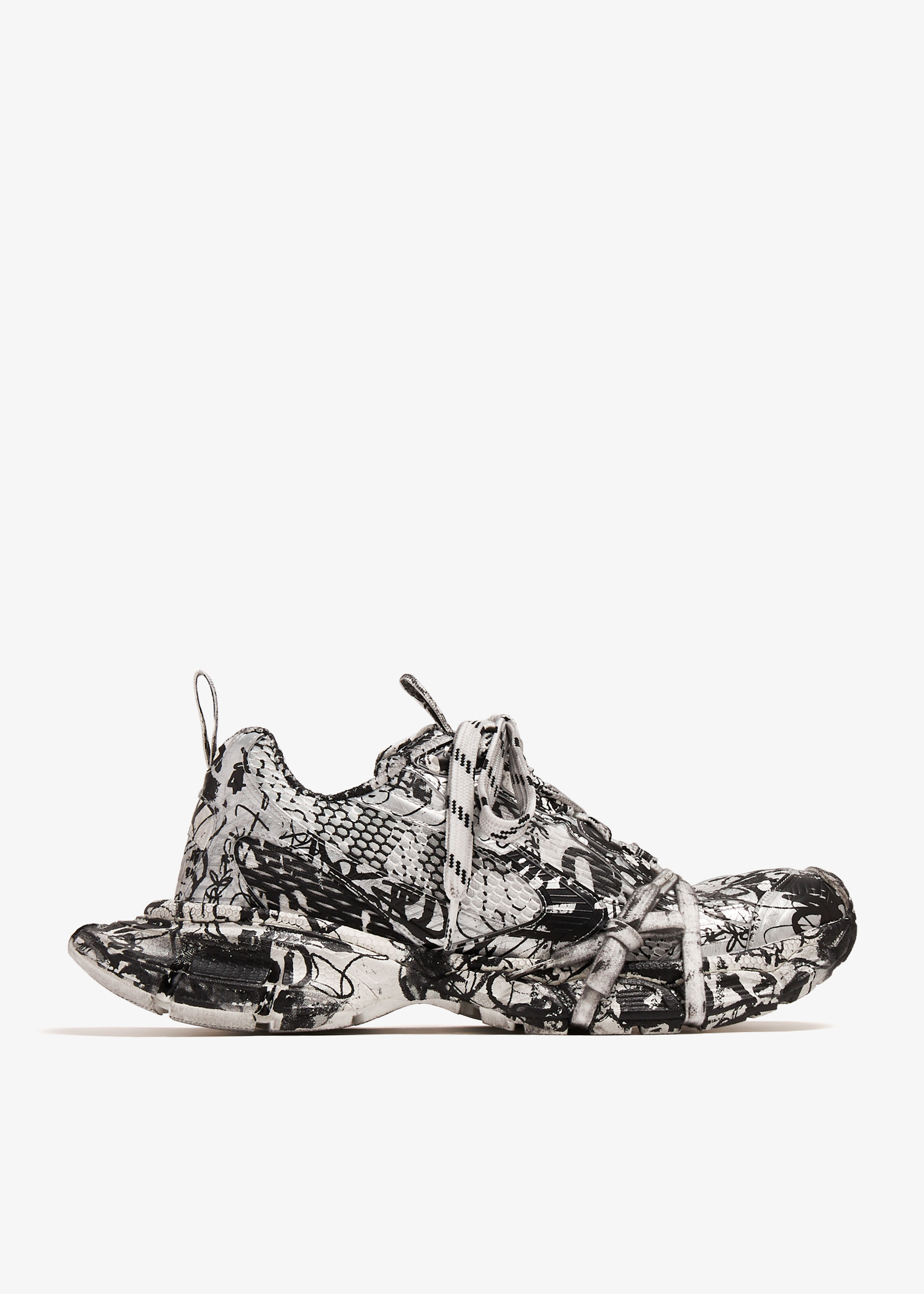 Balenciaga 3XL Extreme Graffiti sneakers for Men - Black in