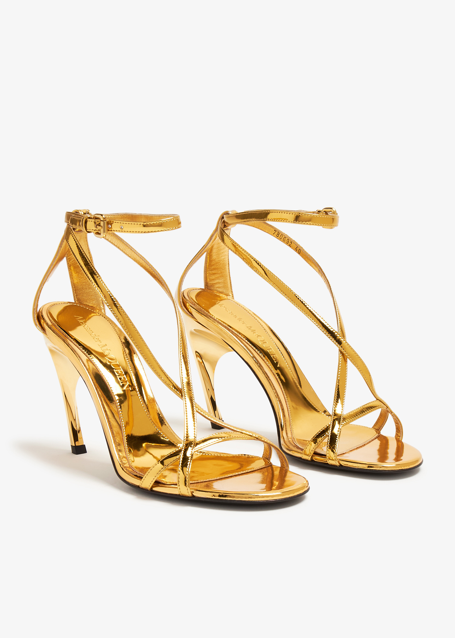 サンダル・ミュール alexander mcqueen 'Armadillo' sandals (780692W4WG1 8100) Alexander McQueen Floral Embroidered Armadillo Sandals