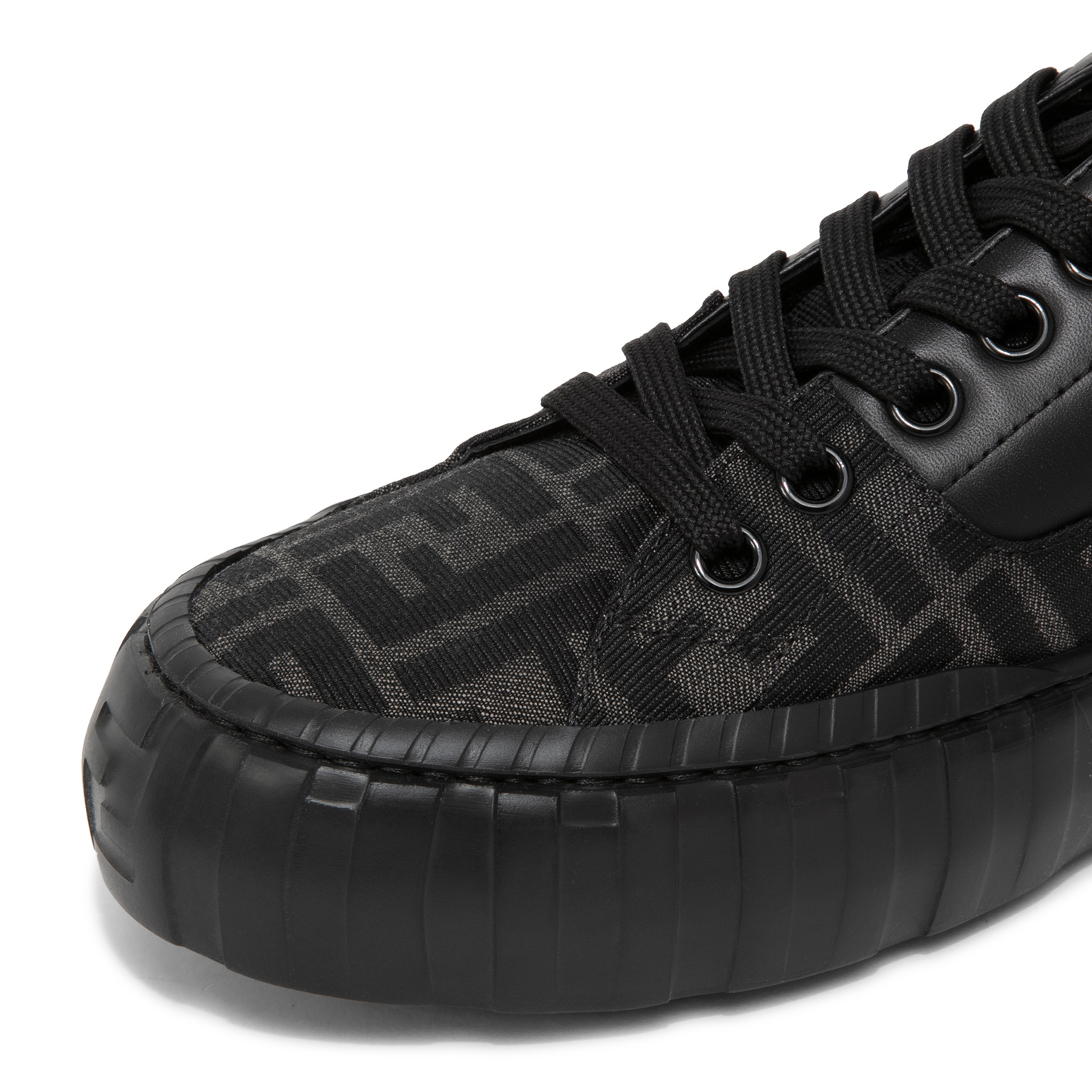 FENDI Force sneakers for Men - Black in Qatar | Level Shoes