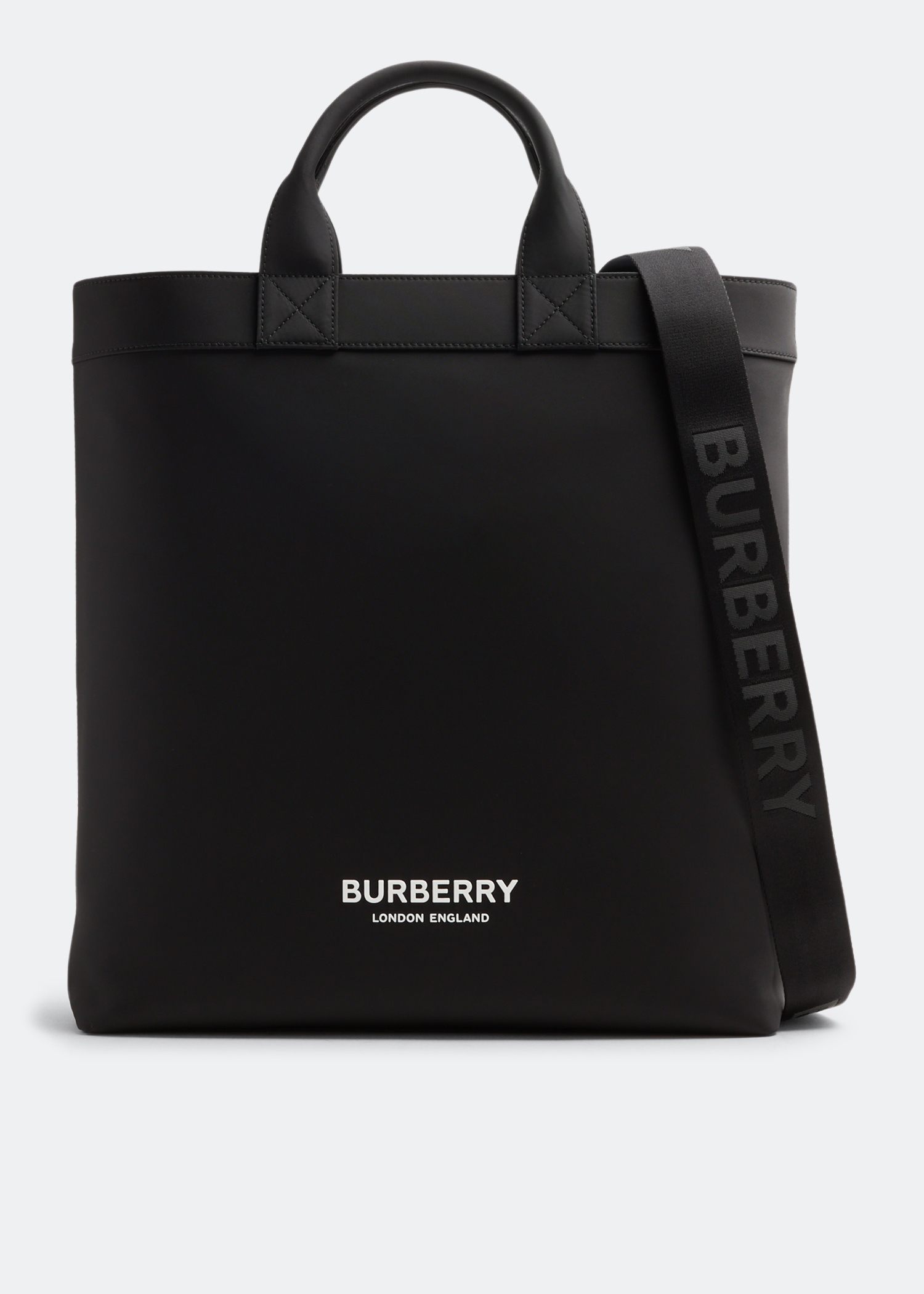 Burberry Artie tote bag for Men - Black in Qatar | Level Shoes