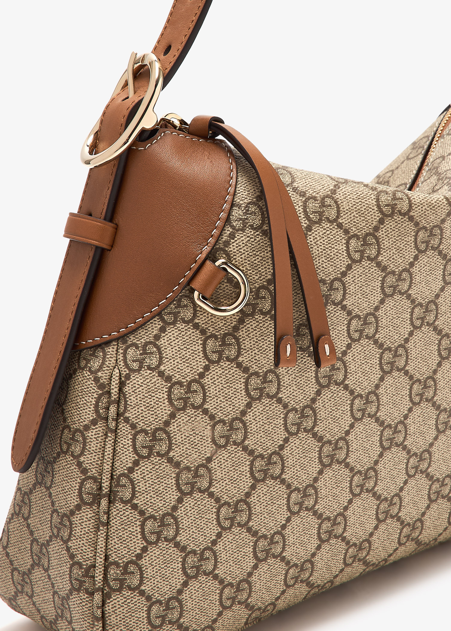 Gucci GG Emblem medium shoulder bag for Women - Printed in