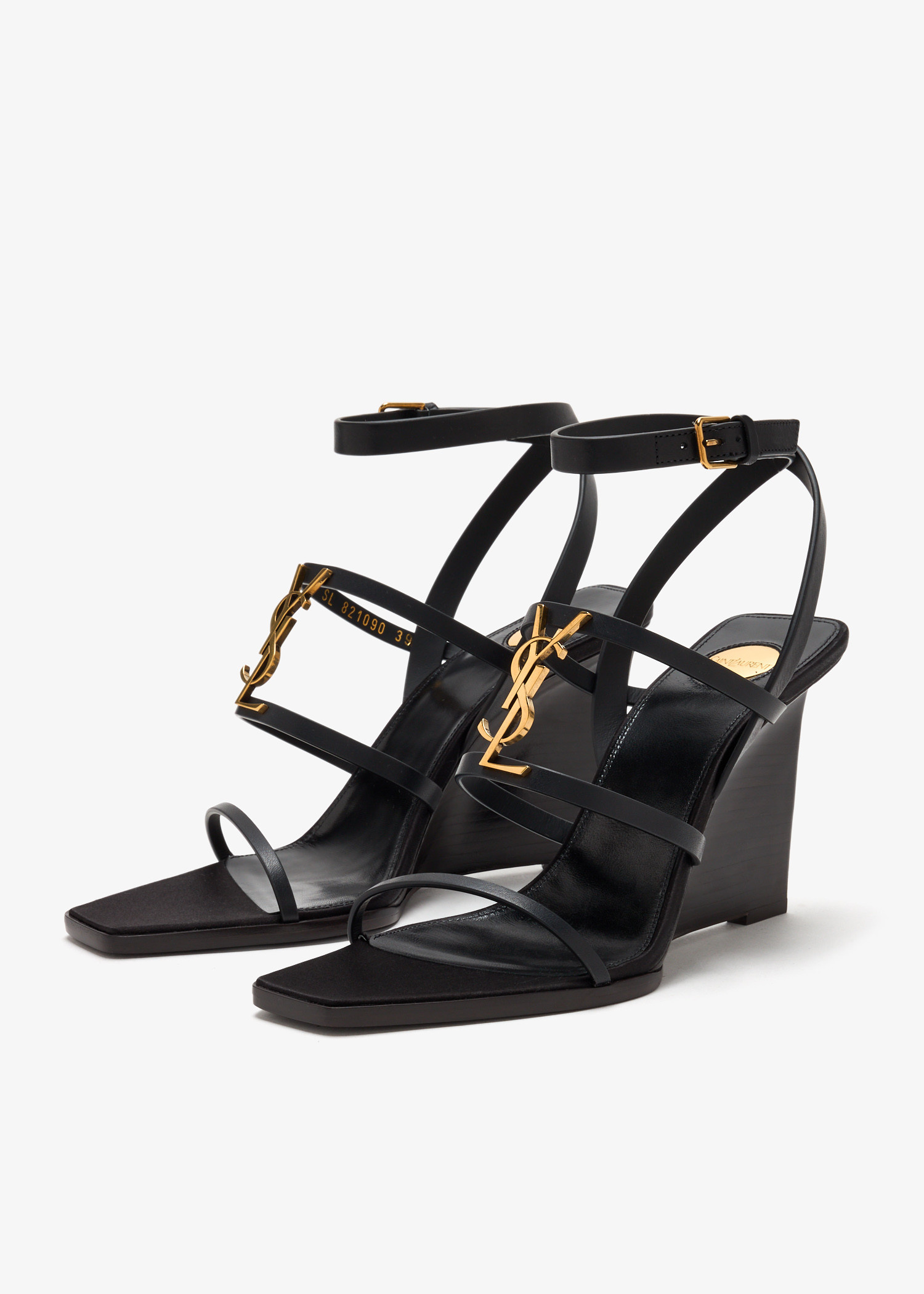 Saint Laurent Cassandra）女性的楔形凉鞋- 阿联酋黑色| Level Shoes