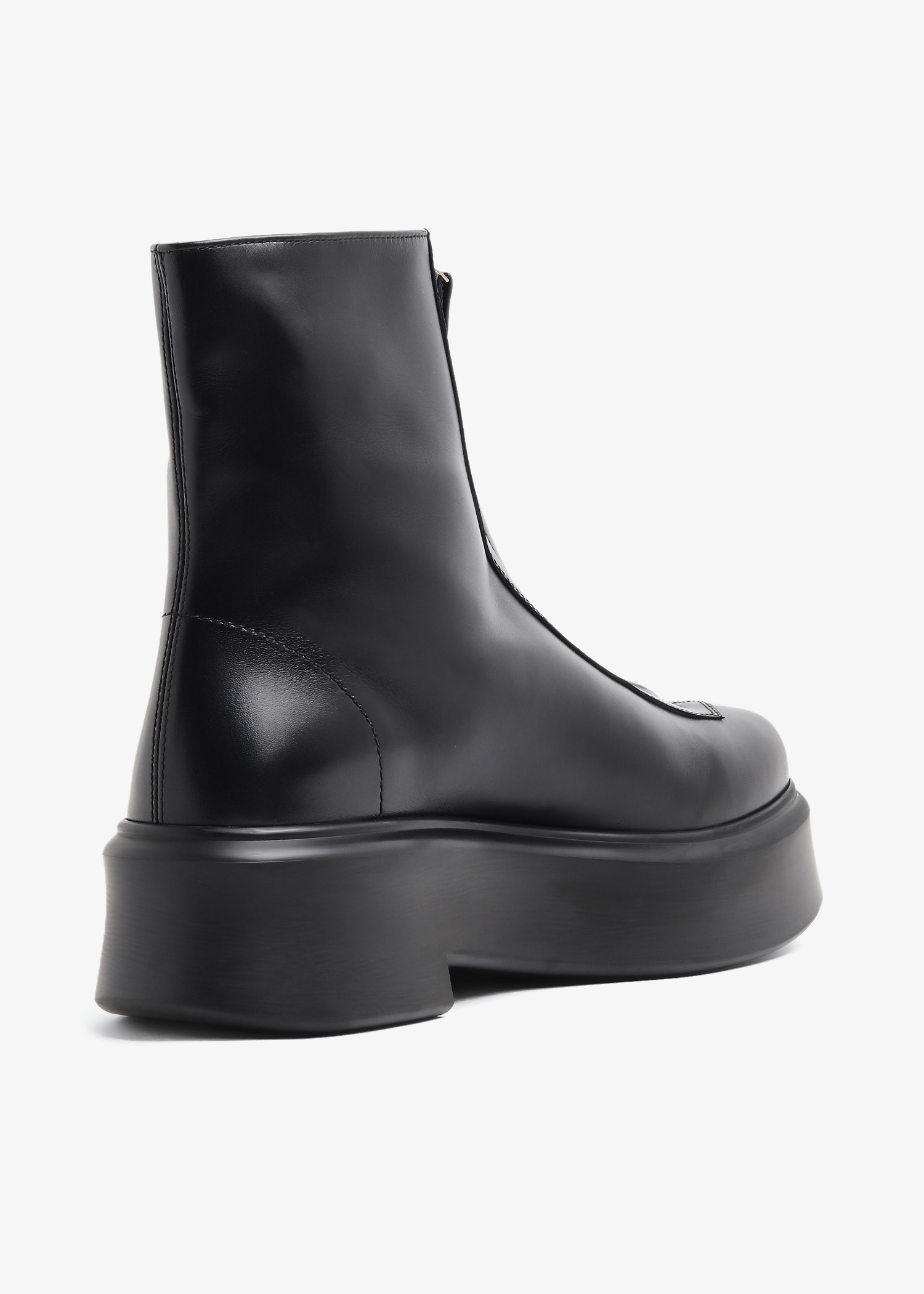 The Row Zipped boots for Women - Black in UAE | Level Shoes