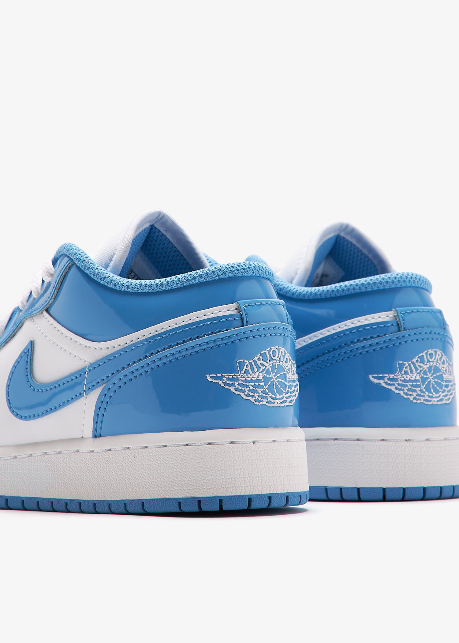 Nike Air Jordan 1 Low SE 男童运动鞋- 蓝色，阿联酋Level Shoes