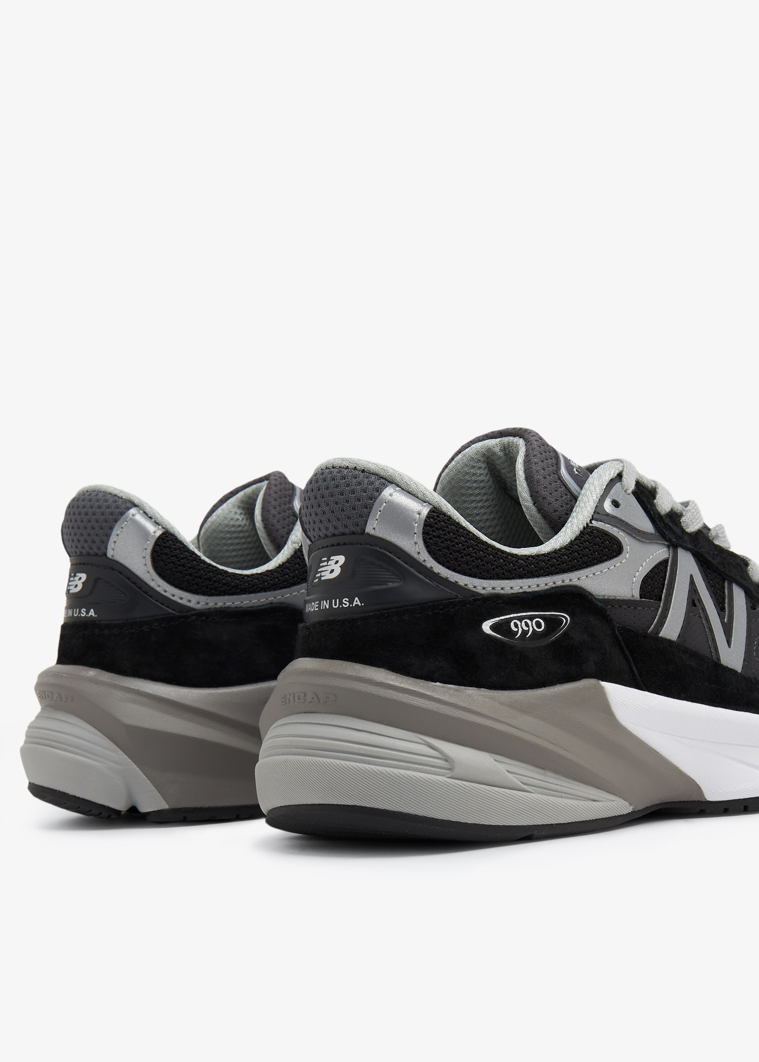 New Balance Made in USA 990v6 sneakers for Men - Black in