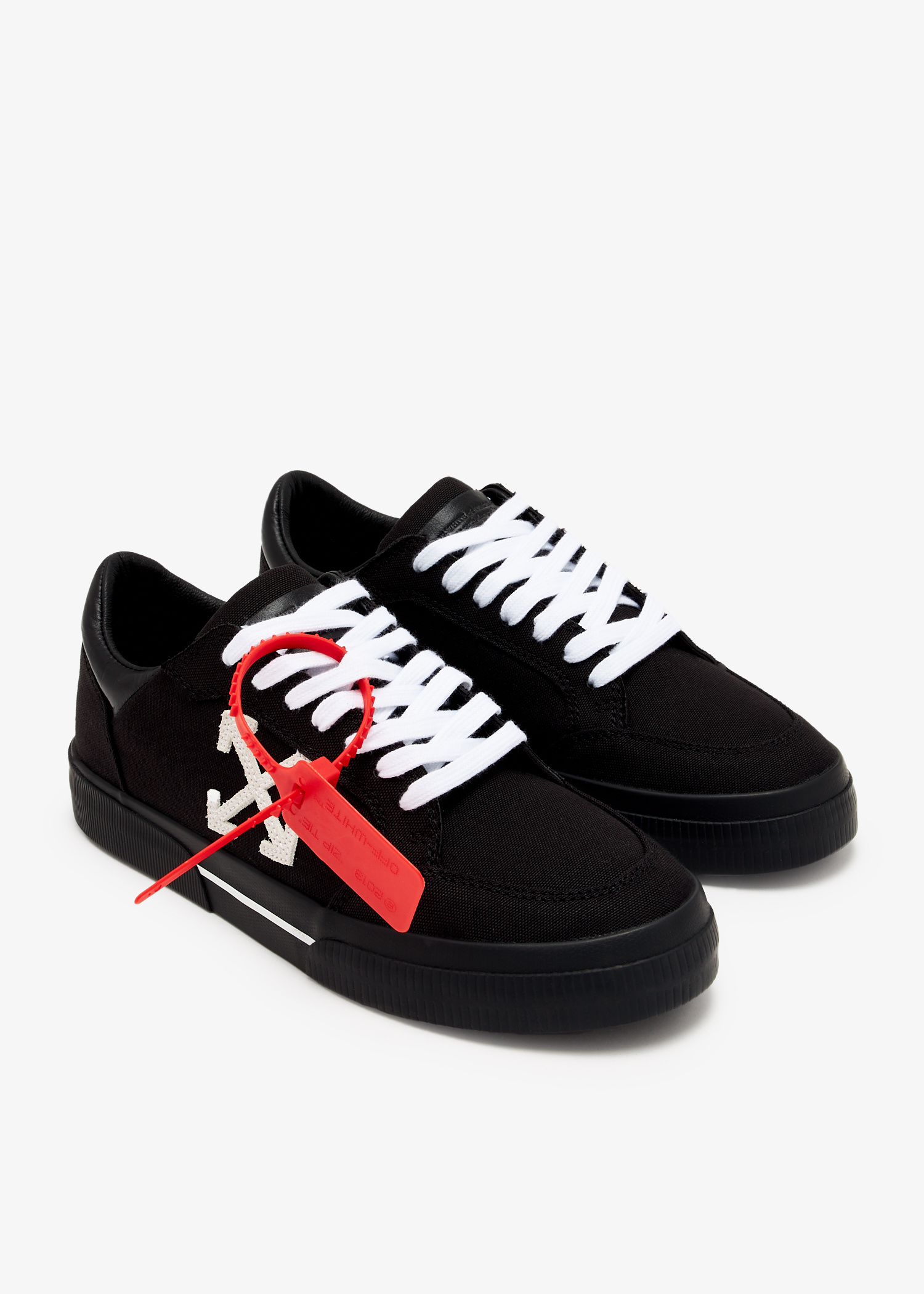 阿联酋女士off-white新款低帮硫化运动鞋- 黑色| level shoes