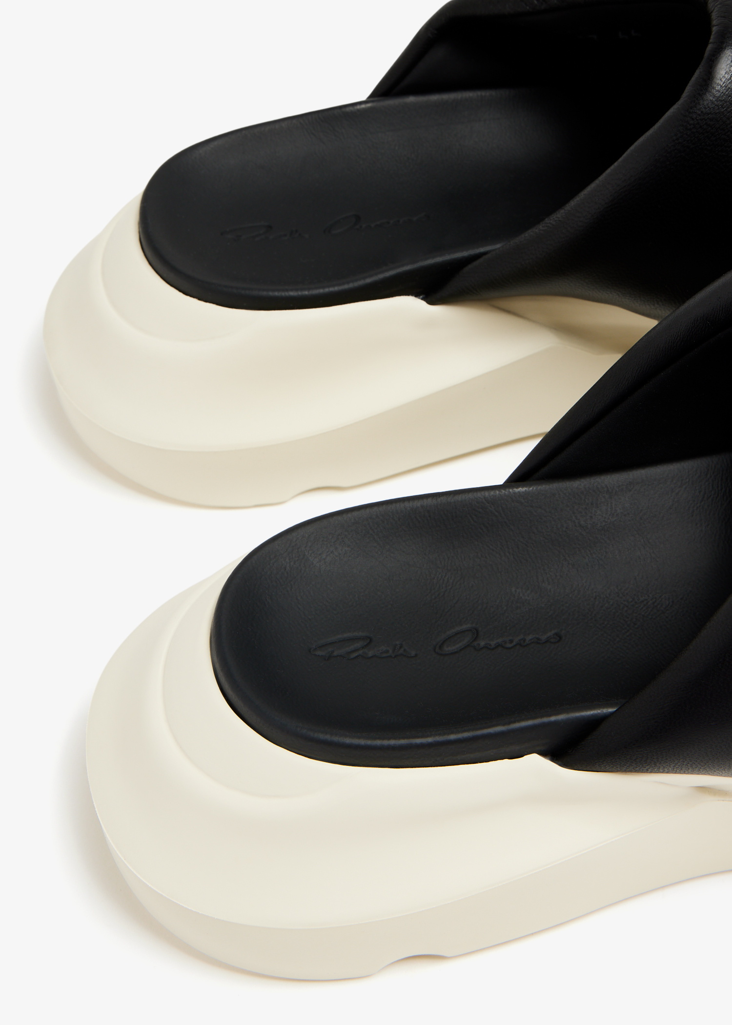 Rick Owens Geth puffer slides for Men - Black in UAE | Level