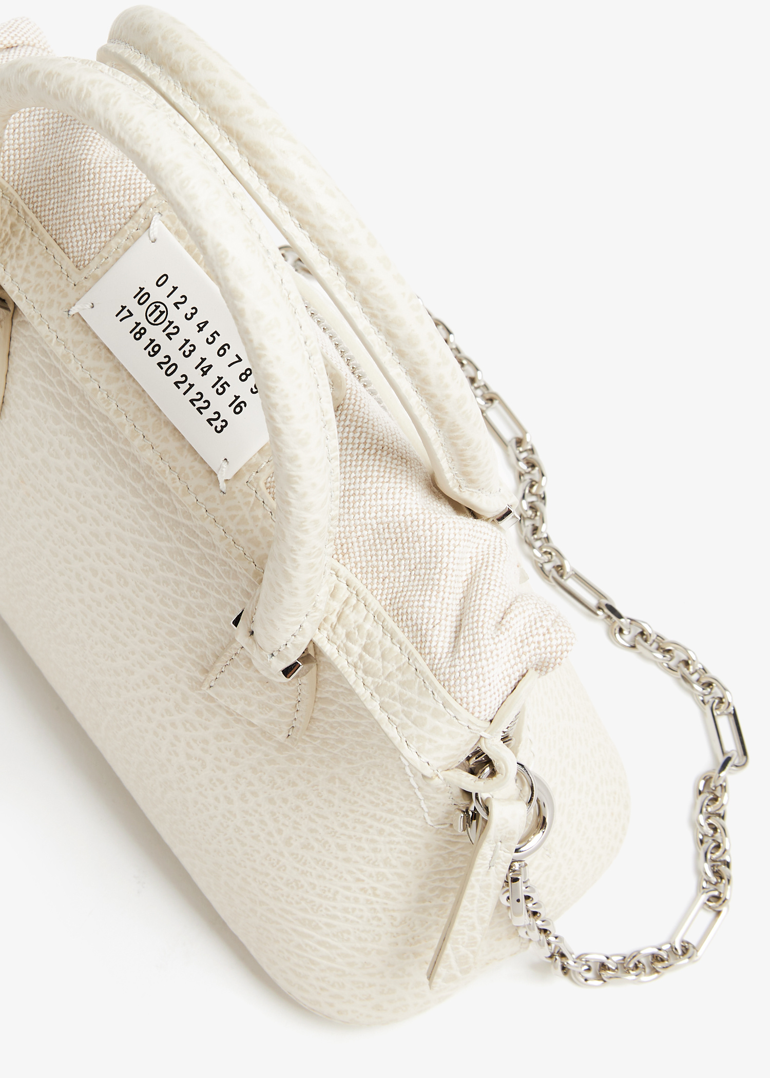 MAISON MARGIELA バッグ S56WG0093 P4455 5AC CLASSIQUE MEDIUM 5Ac Medium Black Handbag | Maison Margiela
