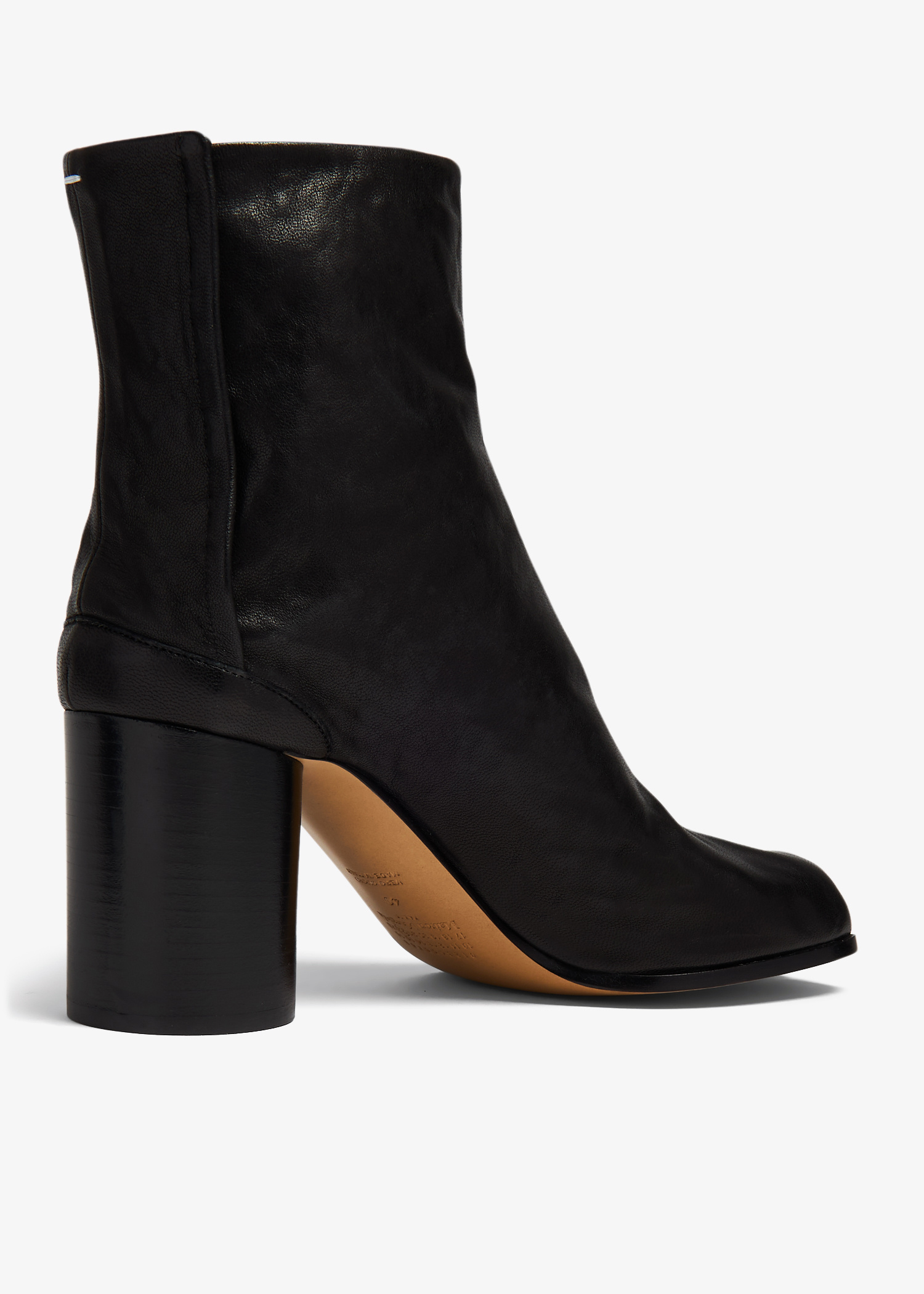 Maison Margiela Tabi ankle boots for Women - Black in Oman
