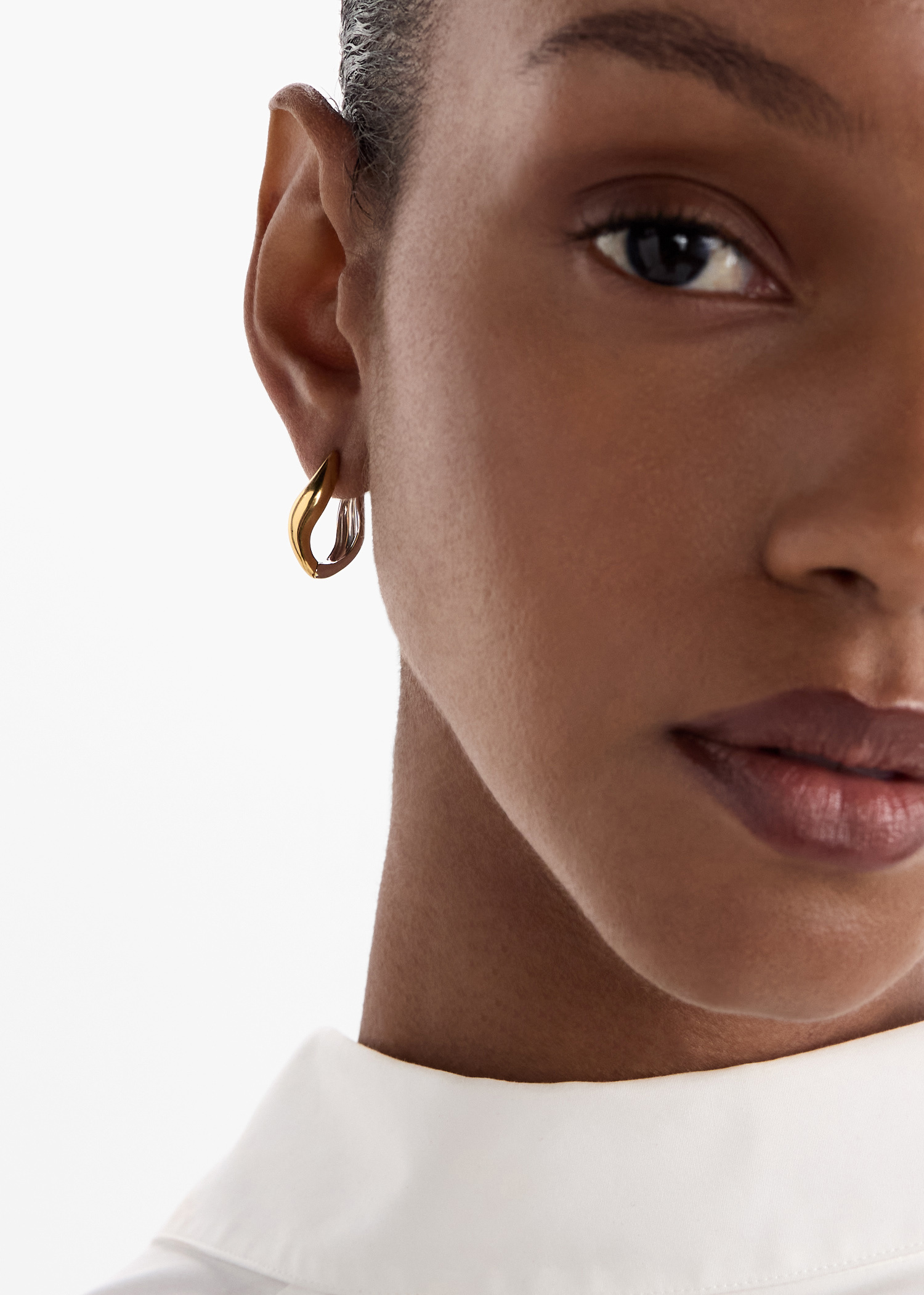 【MISSOMA】SAVI シグネチャー オープンリング関税込 Missoma Savi Signature small hoop earrings for Women
