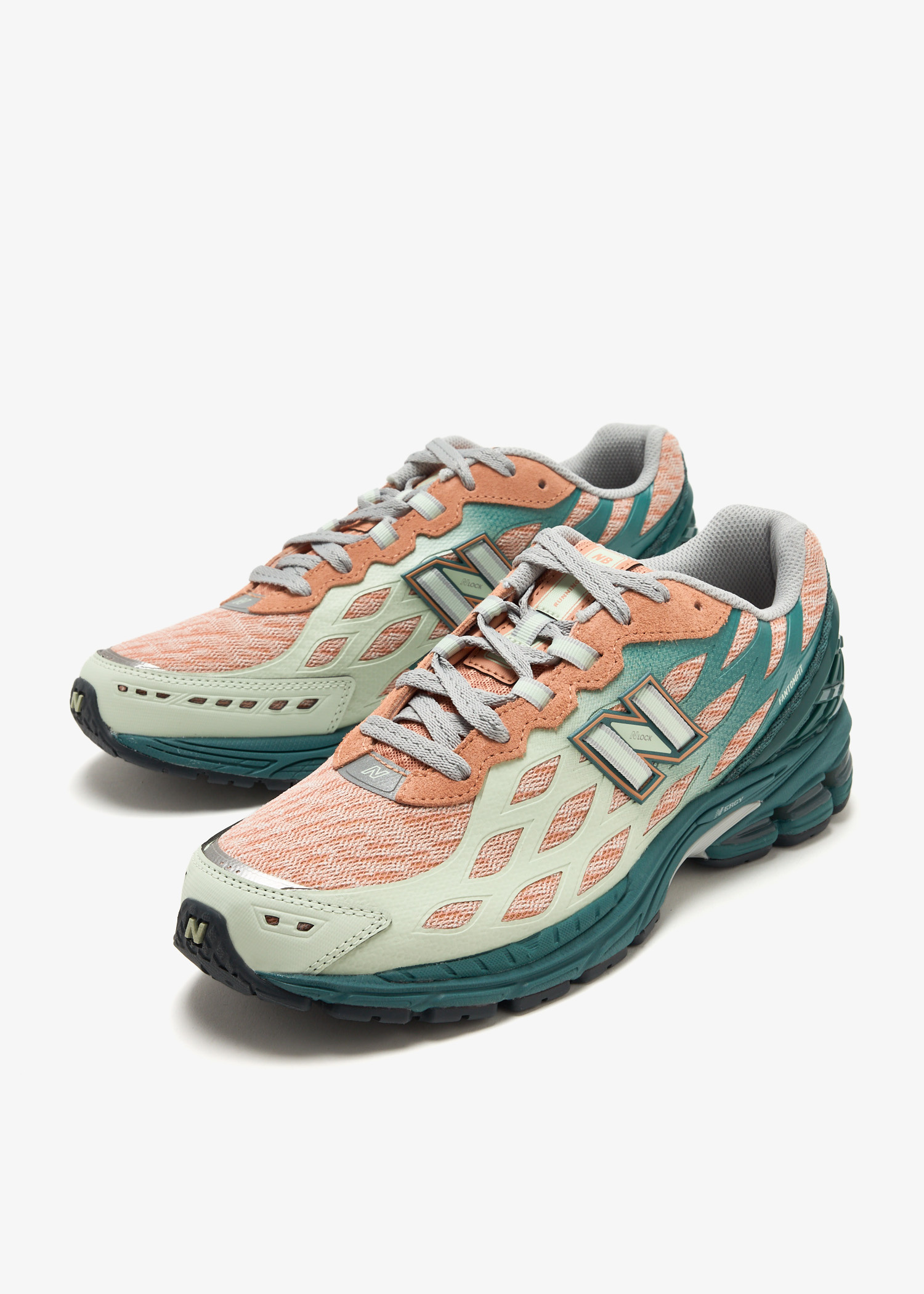 【正規品直輸入】 New Balance 1906W成人Unisex的运动鞋，男人，女人- 阿联酋的 人文