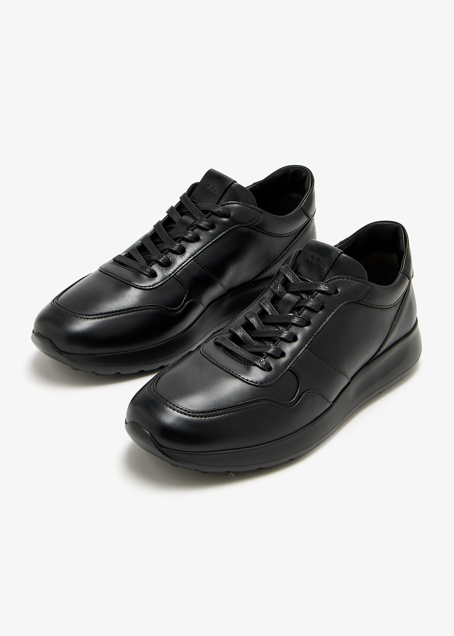 Tod's男式皮革运动鞋- 黑色在阿联酋| Level Shoes