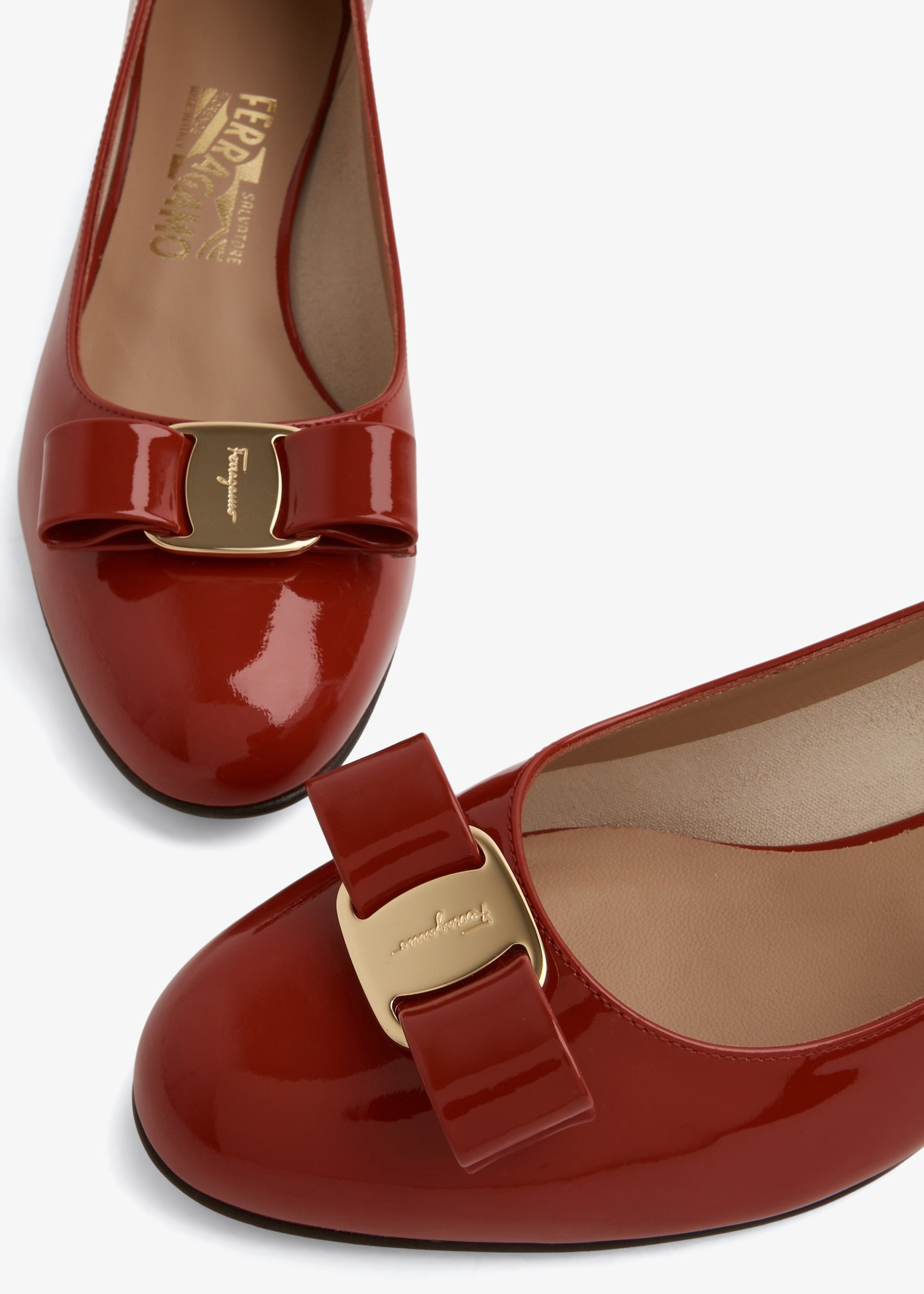 Ferragamo Vara pumps for Women - Red in UAE | Level Shoes