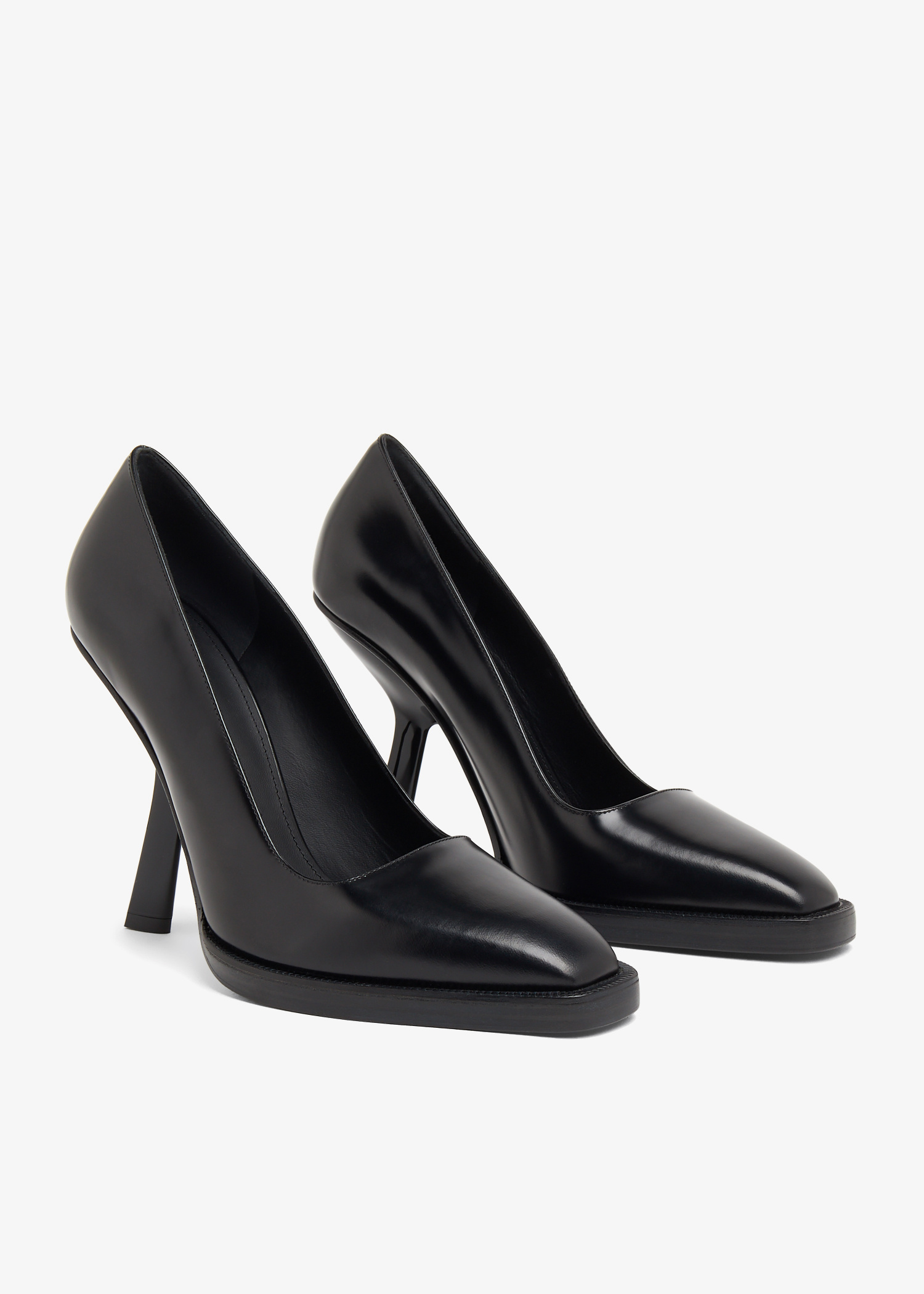 【24SS NEW】FERRAGAMO_women / ZELIE ミュール / Black 0400020571863_NERO?wid=600&hei