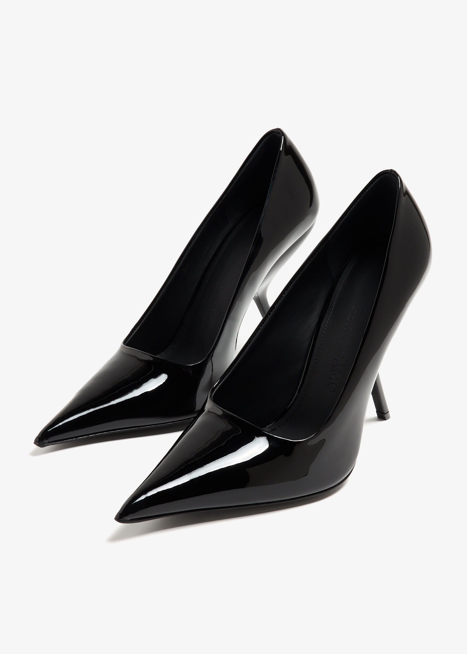 Ferragamo Eva pumps for Women - Black in UAE | Level Shoes