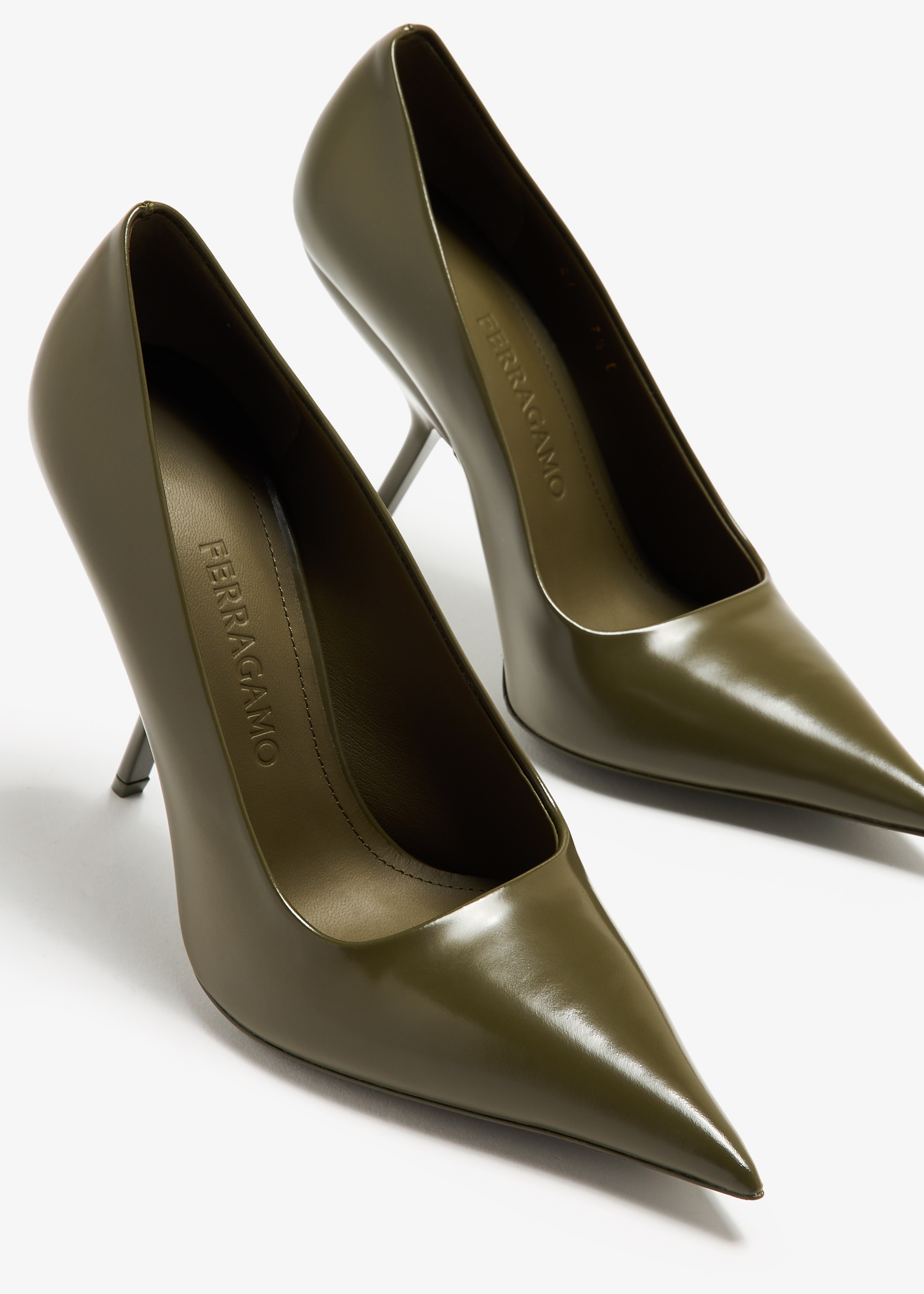 24AW new/FERRAGAMO エヴァレザーパンプス Pumps Green FERRAGAMO Eva leather pumps | NET-A-PORTER