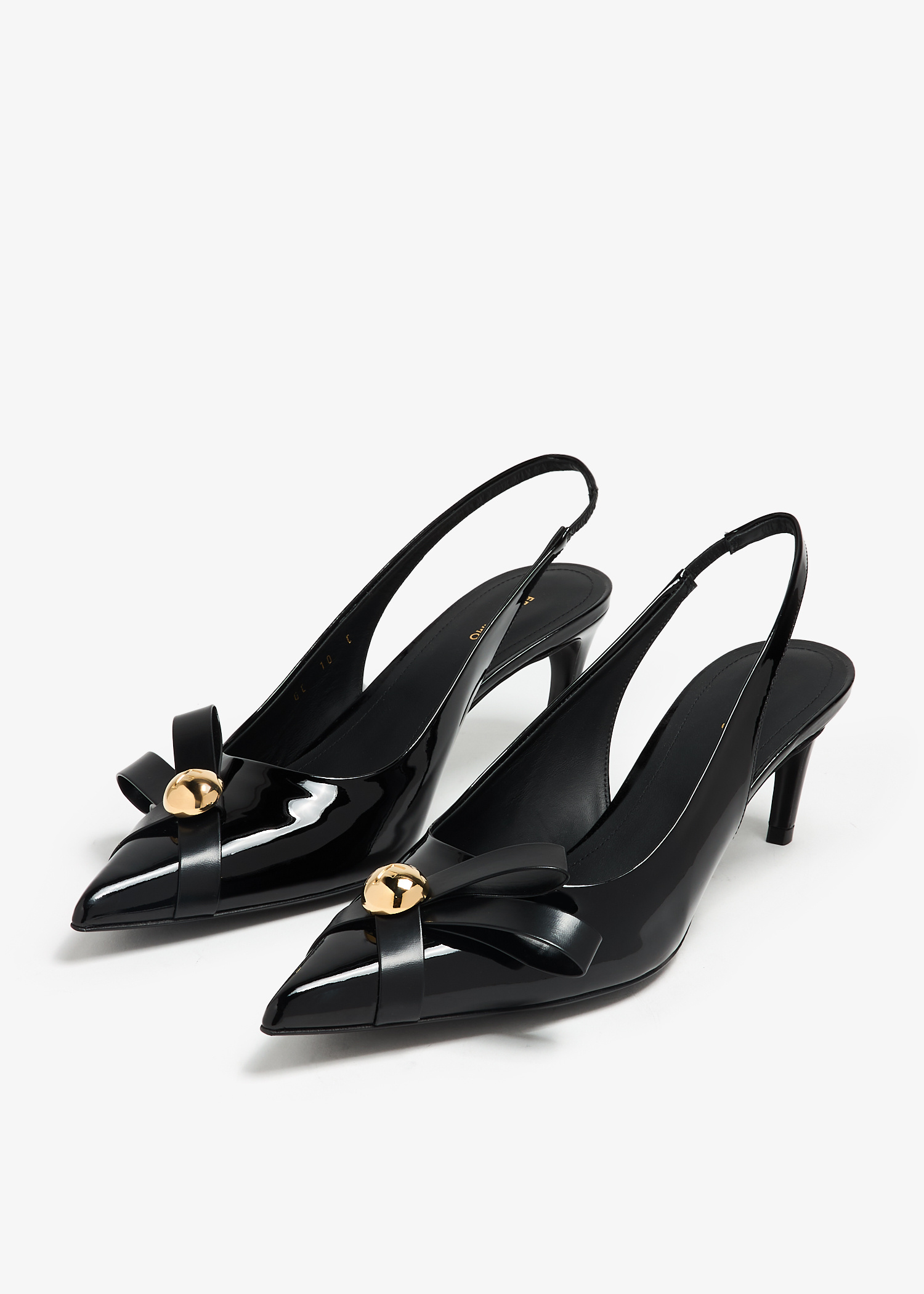 Ferragamo Brilda pumps for Women - Black in UAE | Level Shoes Ferragamo Brilda pumps for Women - Black in UAE | Level Shoes