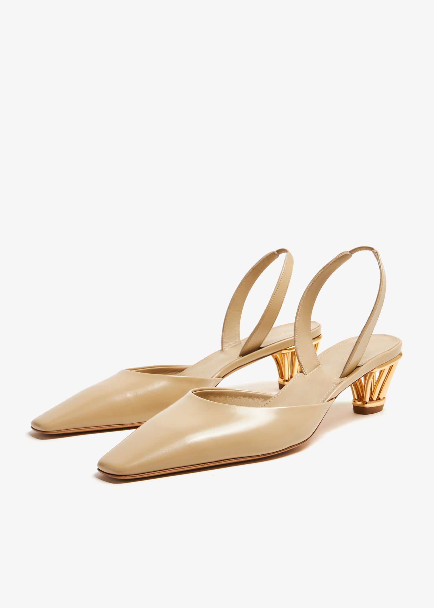 Salvatore Ferragamo ベージュ ハイヒール $_57.PNG?set_id=880000500F