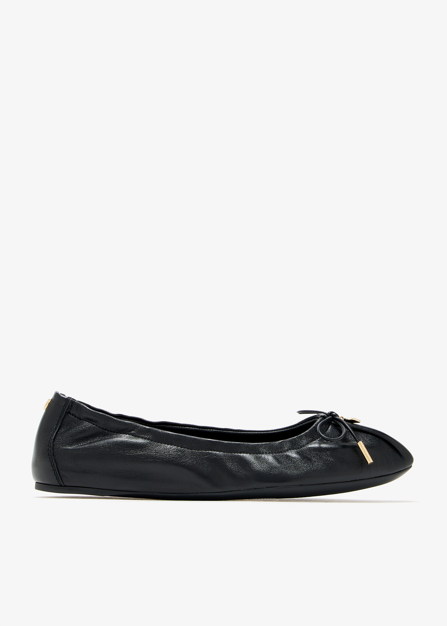 フラットシューズ FERRAGAMO Woman Flat shoes Black 01J198 777167 001 バレリーナシューズ - ウィメンズ | Ferragamo
