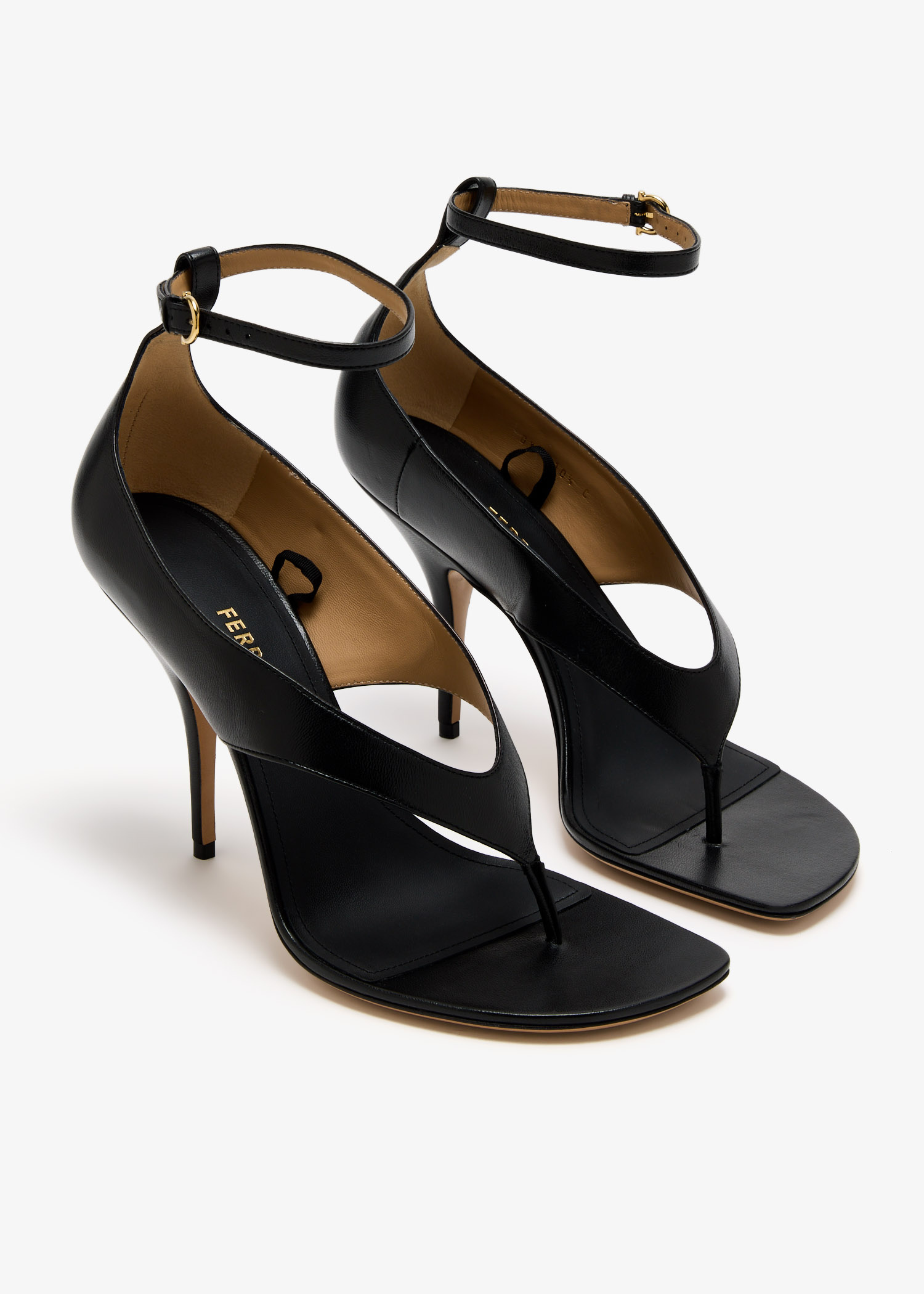 6万取引突破★UPS速達便利用【FERRAGAMO】PRISCILLA 55_ミュール 6万取引突破☆UPS速達便利用！【FERRAGAMO☆フェラガモ】VALERY