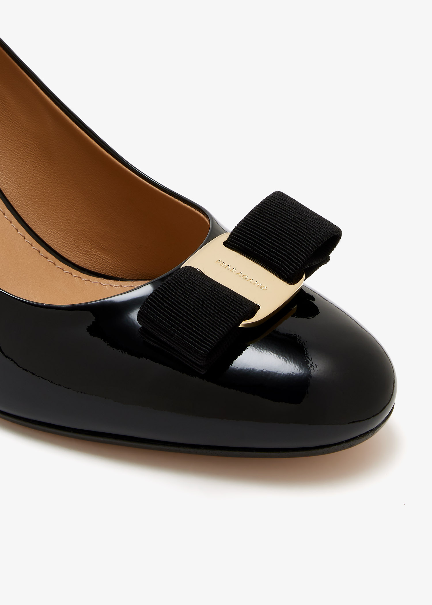 Ferragamo Carla 70 pumps for Women - Black in UAE | Level Shoes