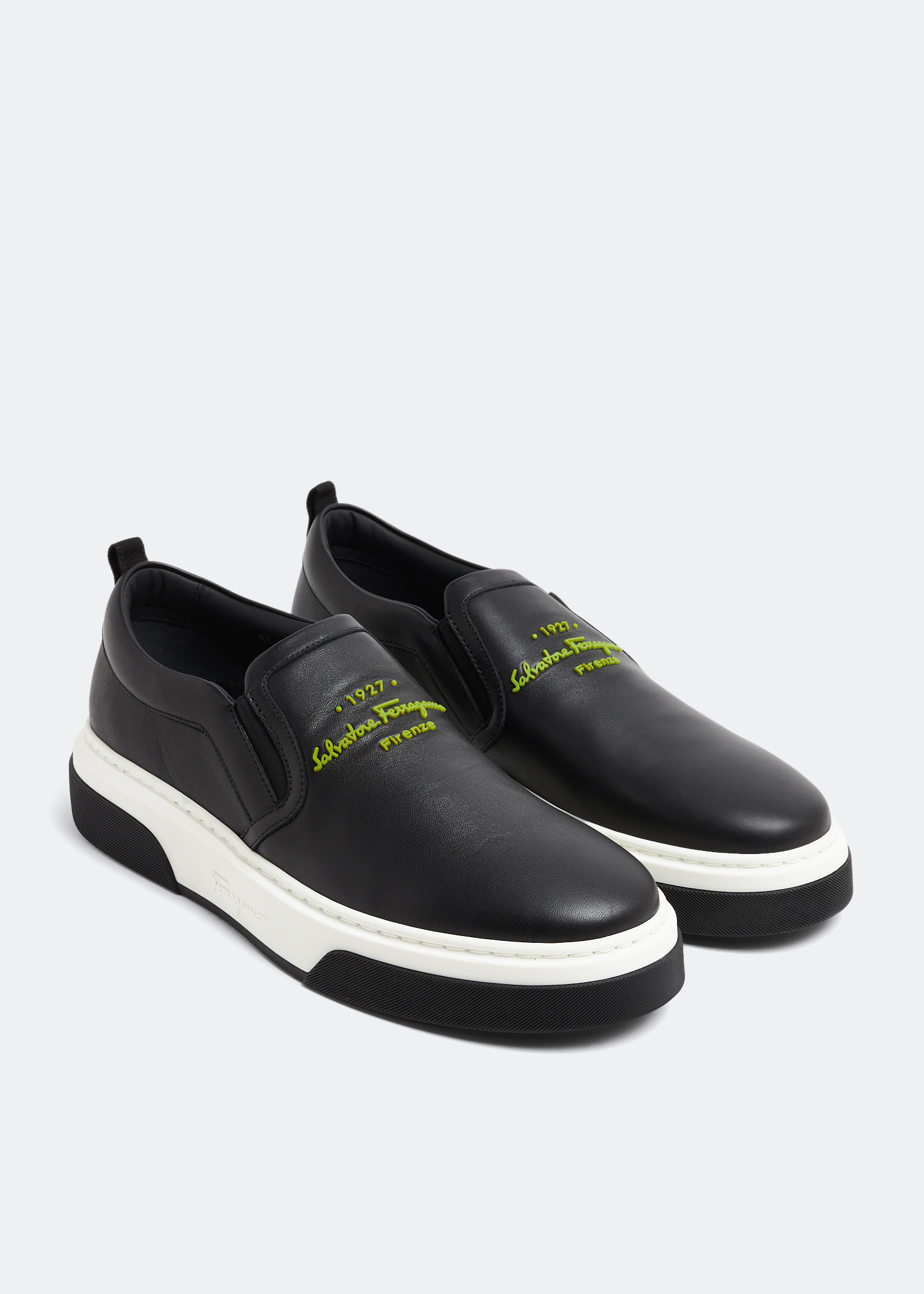 スニーカー SALVATORE FERRAGAMO Black Leather Cassina Sneakers Salvatore Ferragamo Ferragamo Cassina Saddle Leather Sneaker