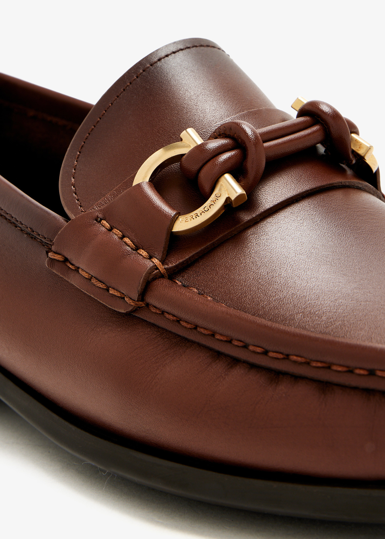 NIB FERRAGAMO REE BROWN LEATHER LOGO GANCINI LOAFERS 7.5 E ITALY Gancini ornament driver - Men | Ferragamo main image 2