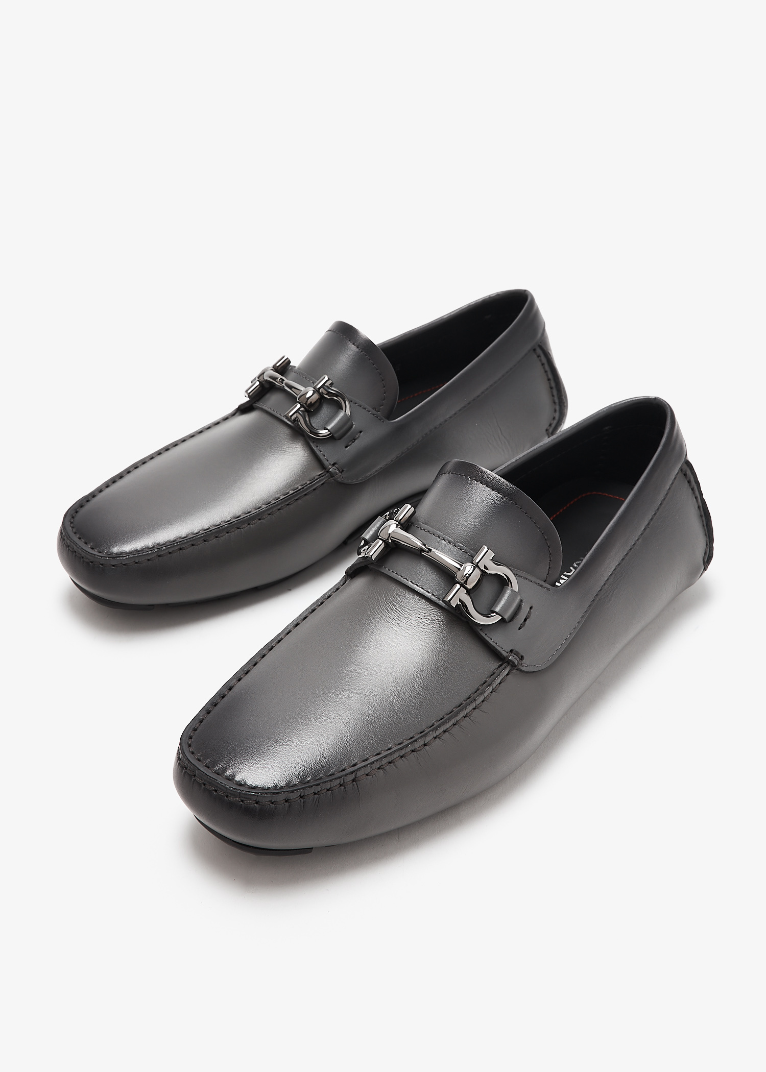 Ferragamo Gancini driving loafers for Men - Grey in UAE