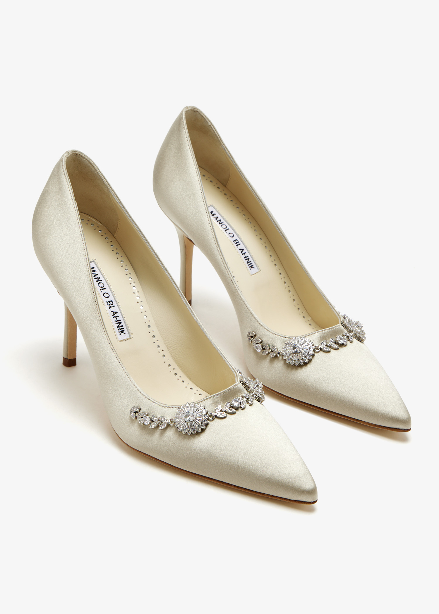 【送料&関税込】Manolo Blahnik Uxra 105 Pumps Manolo Blahnik Uxra 105 Pumps pour femme | Imparfaite