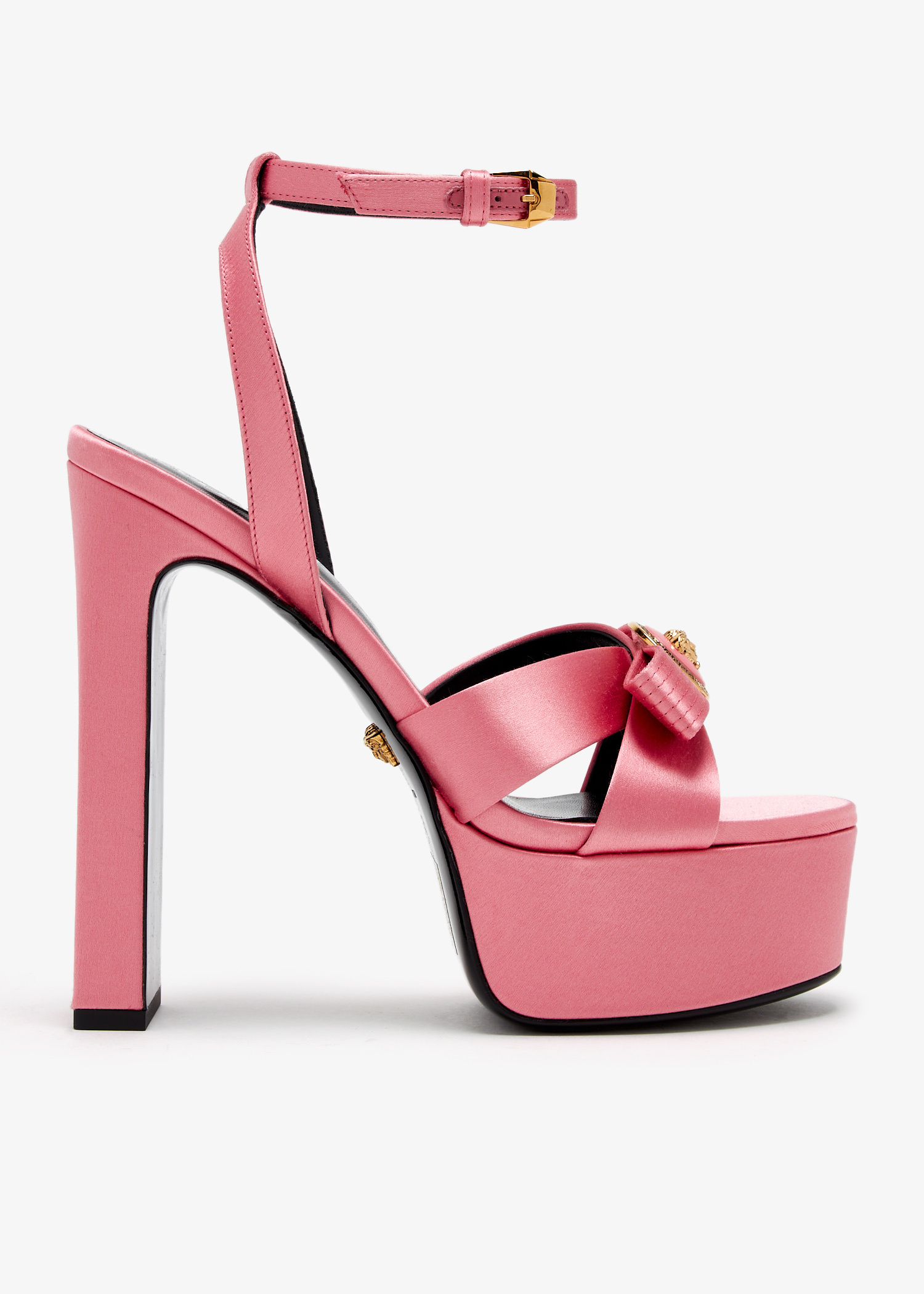 サンダル・ミュール VERSACE Pink satin Gianni Ribbon thong mules Versace 140mm Gianni Ribbon Satin Sandals | Pink | FARFETCH