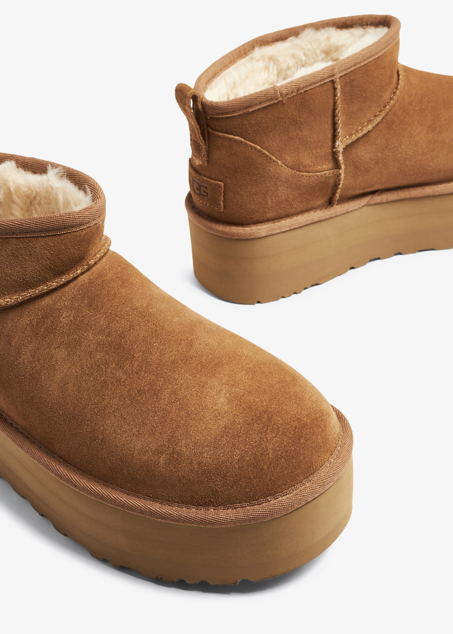 UGG Classic Ultra Mini platform boots for Women - Brown in UAE