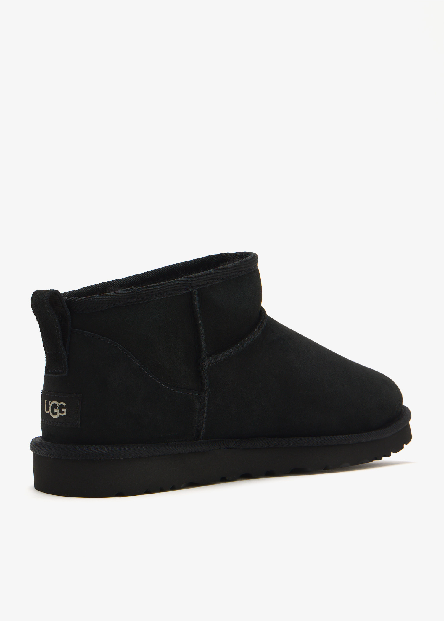 UGG Classic Ultra Mini boots for Men - Black in UAE | Level