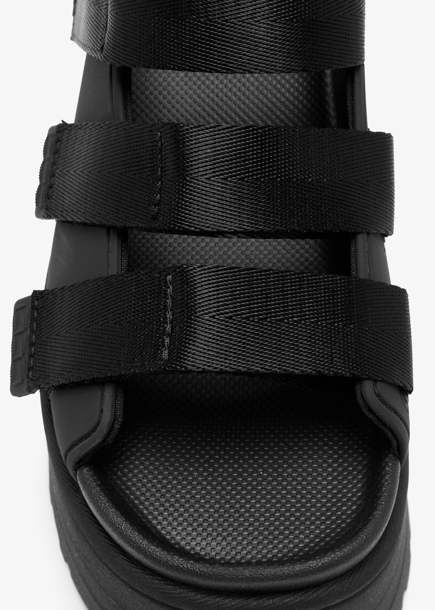 UGG Goldenrise sandals for Women - Black in KSA | Level Shoes