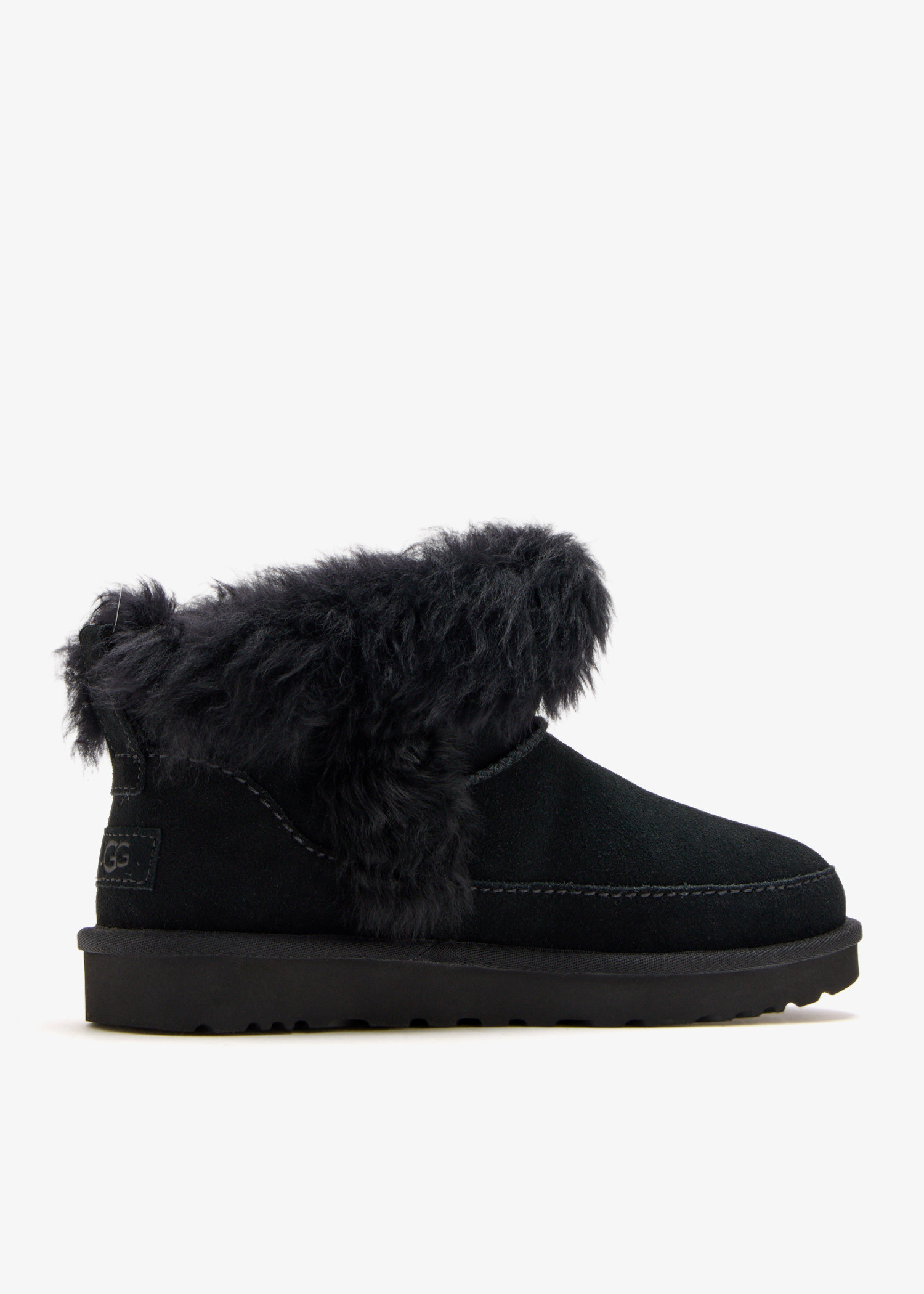 UGG Classic Ultra Mini Chalet boots for Women - Black in USA