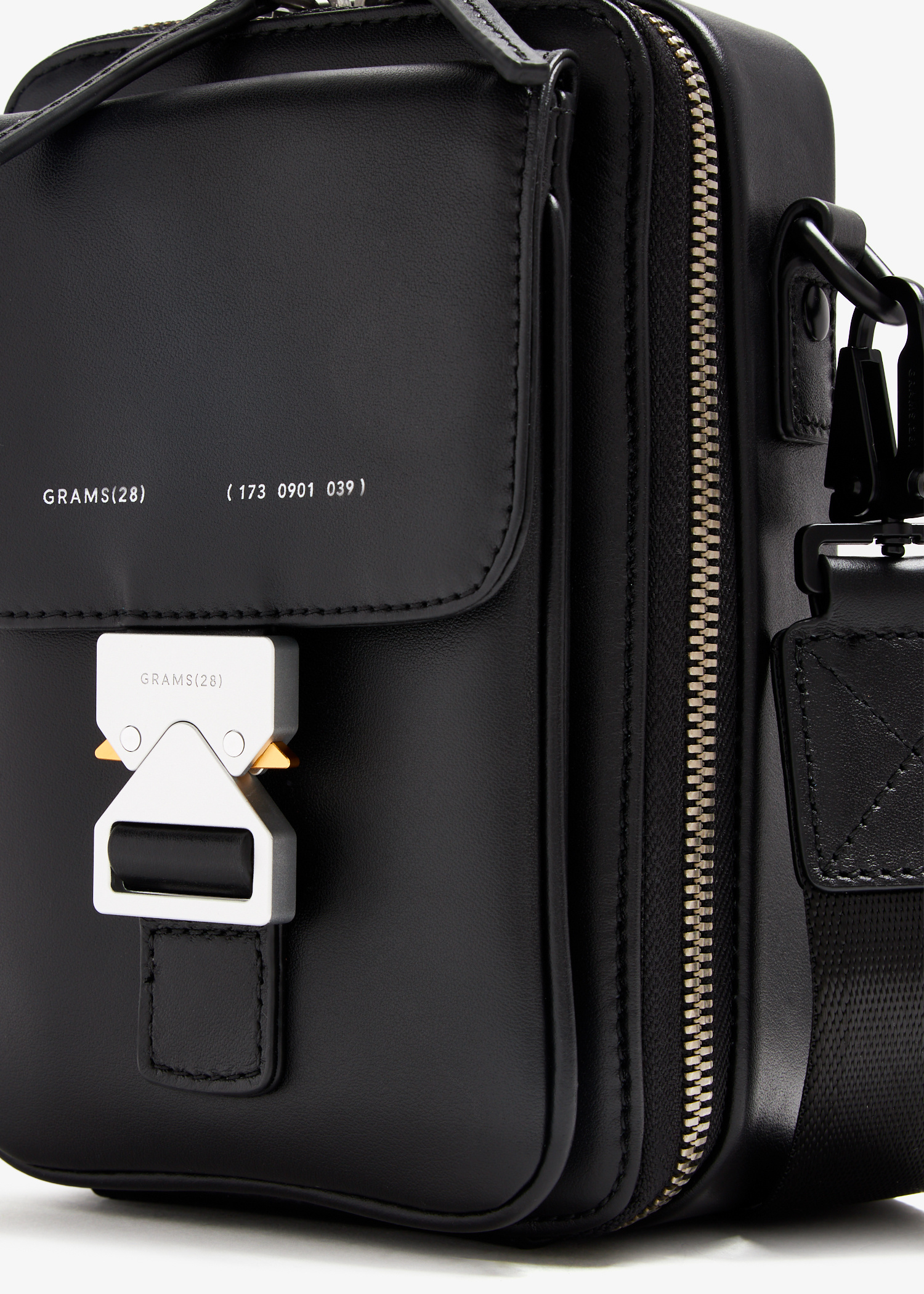 GRAMS28 173 vertical sling bag for Men - Black in UAE | Level Shoes