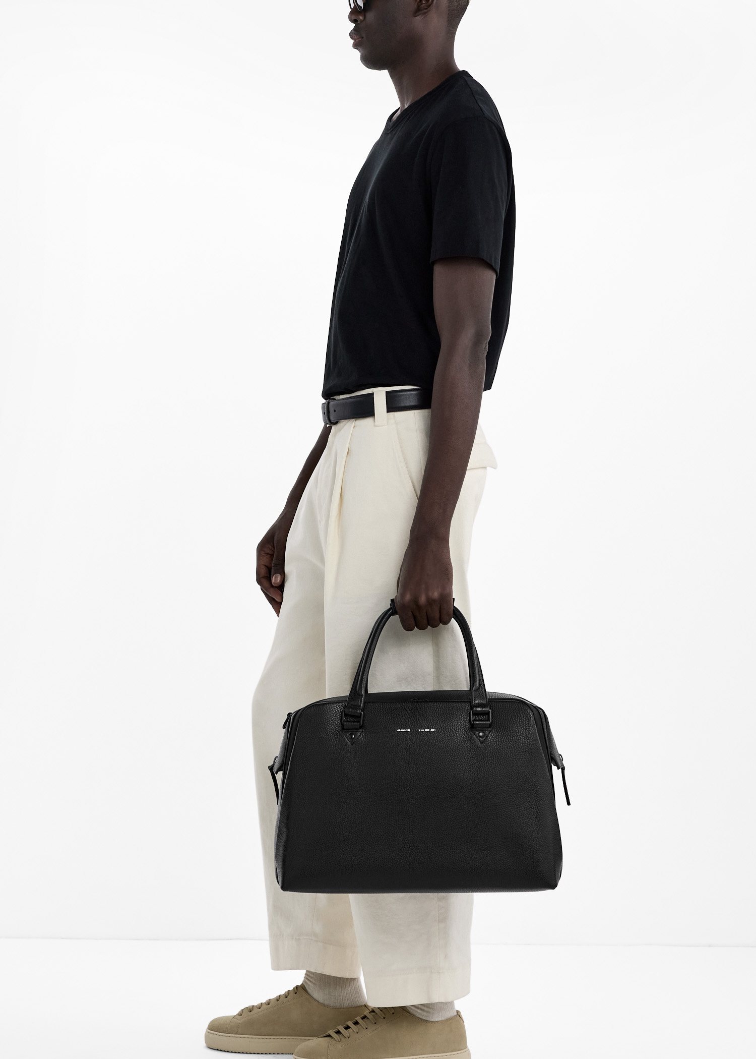 GRAMS28 181 Voyage duffle bag for Men - Black in UAE | Level Shoes