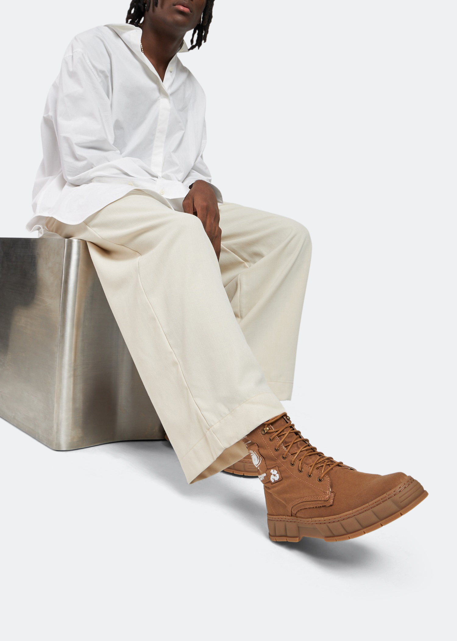 靴 MRN Viron 1992 Surplus boots for Men - Brown in UAE | Level Shoes