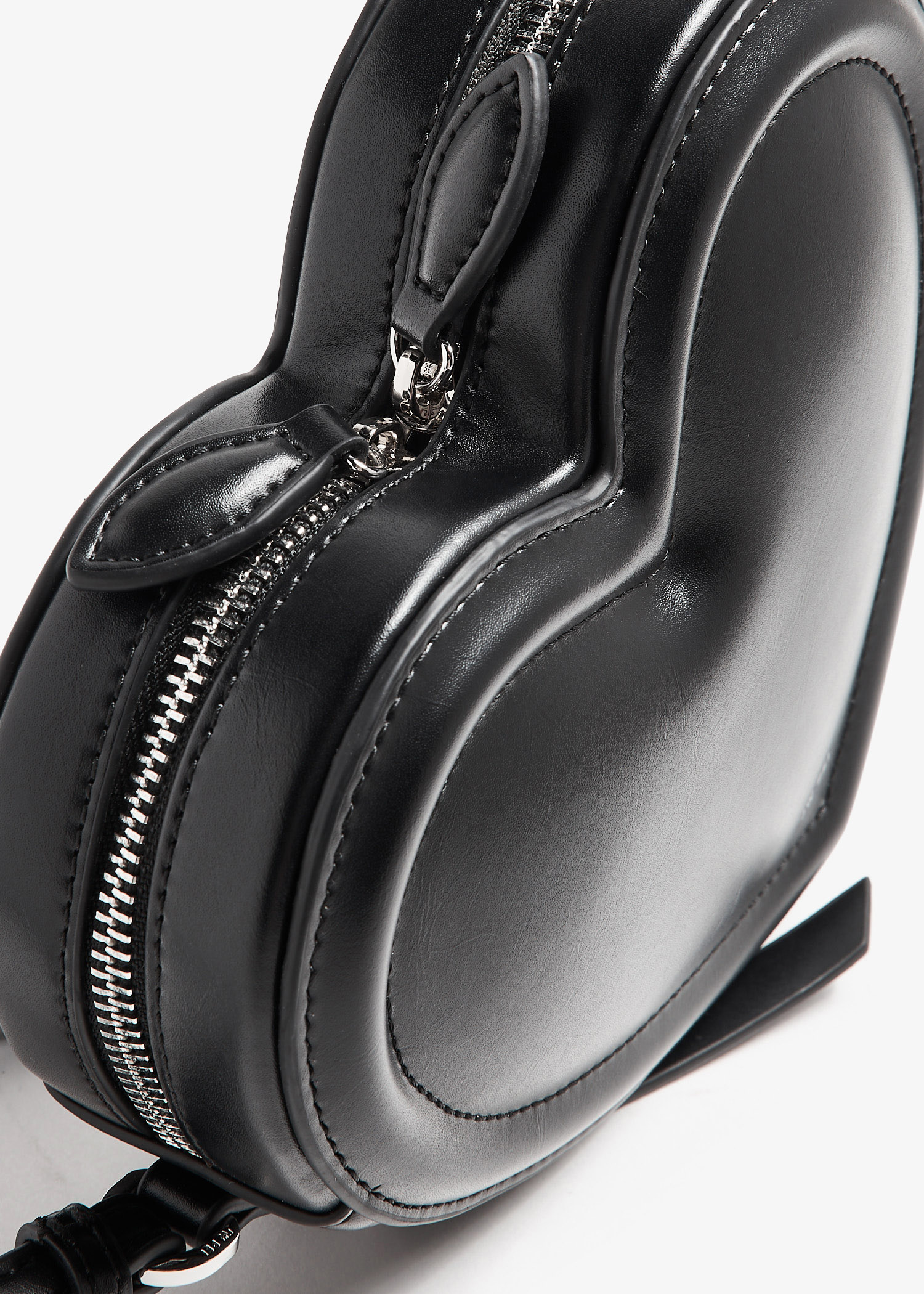 JW PEI Arlene heart-shaped bag for Women - Black in UAE | Level Shoes