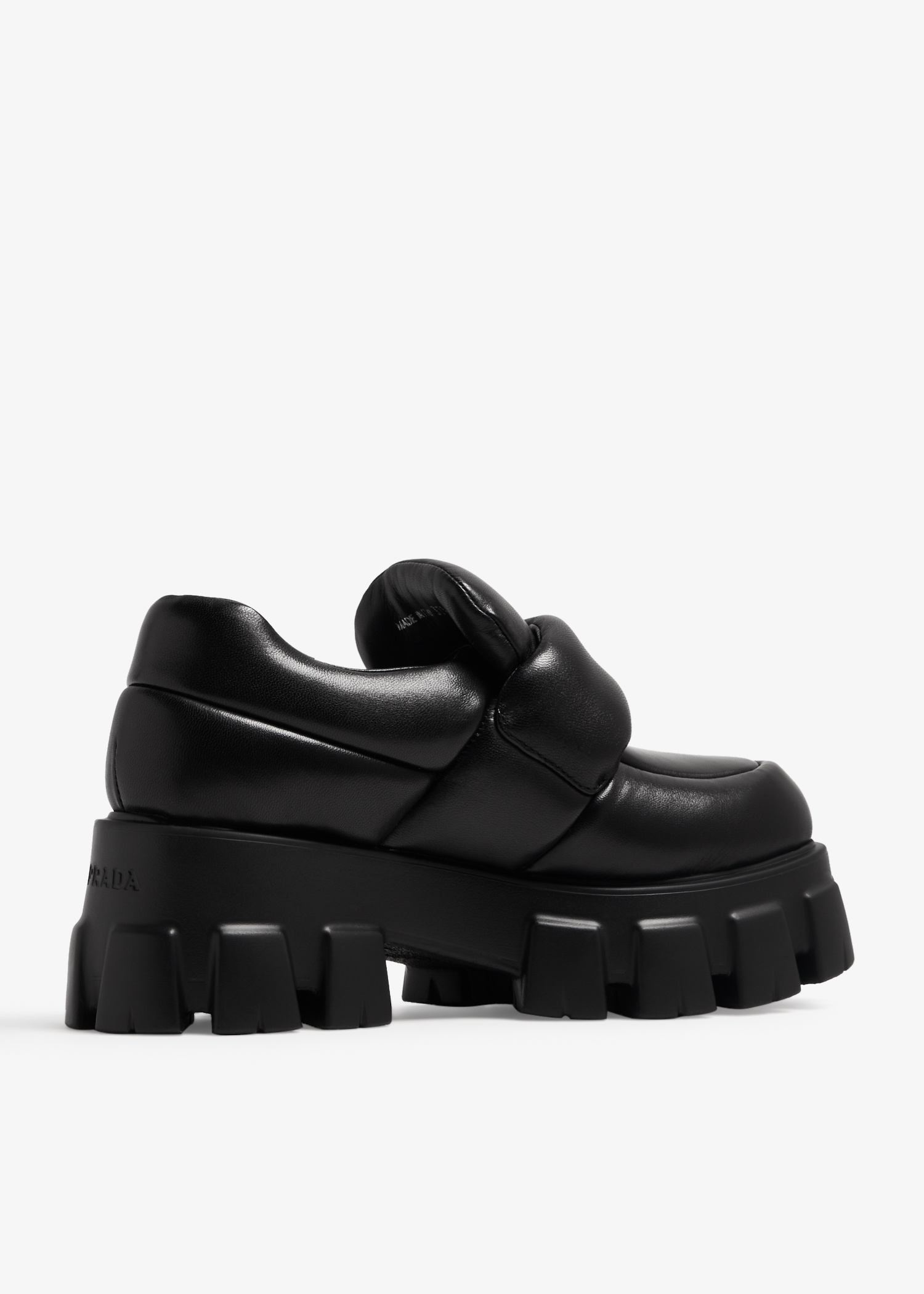 Prada女士软垫纳帕皮革乐福鞋- 黑色阿联酋| level shoes