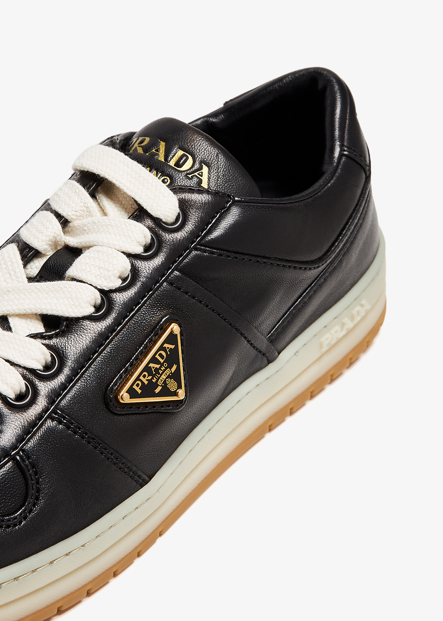 made in ITALY PRADA black foodie dm