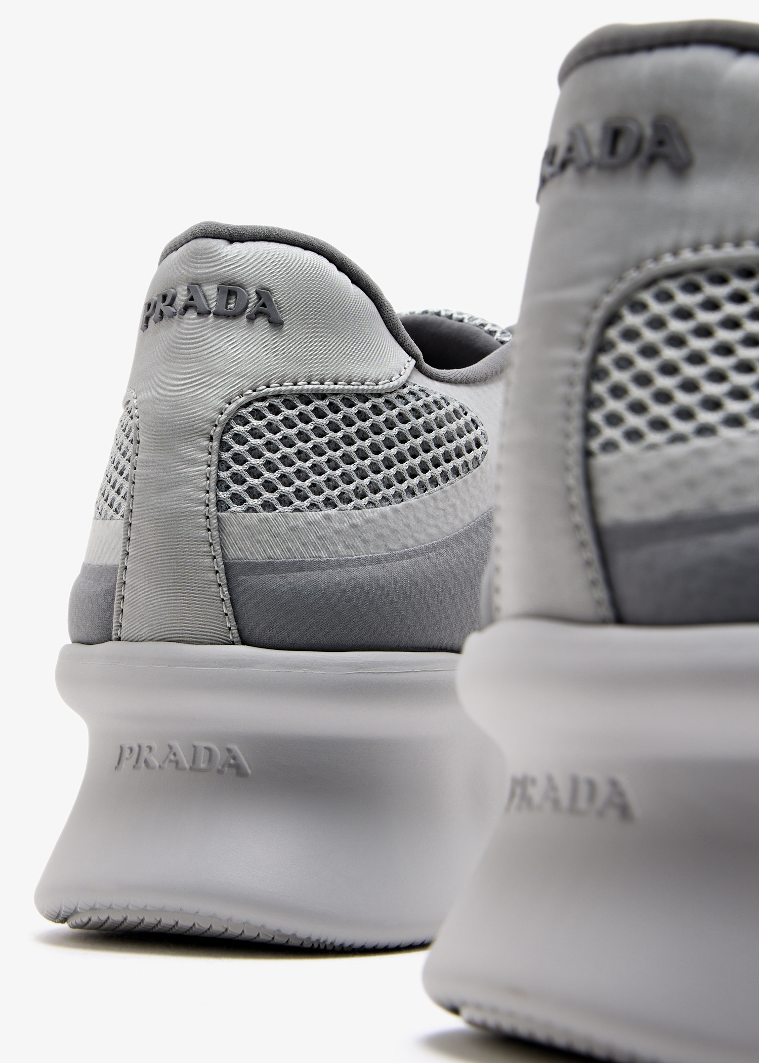 【関税込・国内発送】PRADA Re-Nylon and mesh sneakers Black Re-nylon And Mesh Fabric Sneakers | PRADA