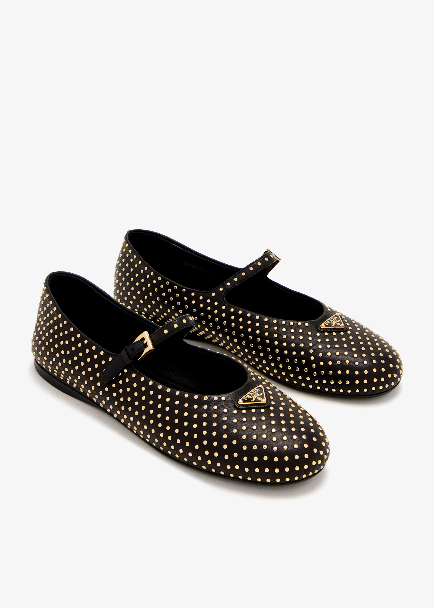 【関税＆送料込み】Prada Ballerinas Shoes Prada Velvet ballerinas for Women - Black in Qatar | Level Shoes