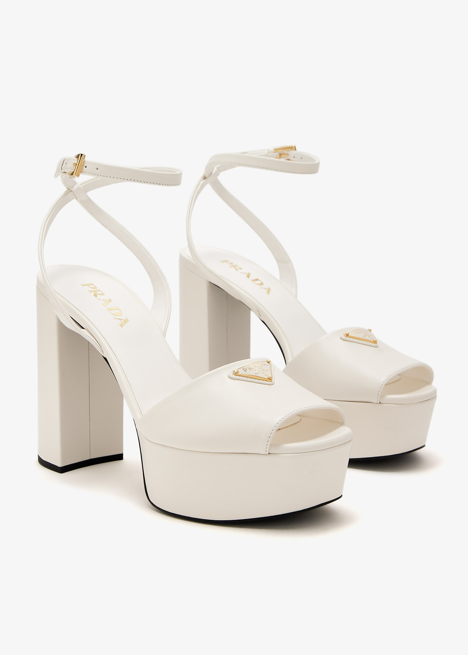 【関税&送料込】Prada White Nappa Leather Slippers White Padded nappa leather slides | PRADA